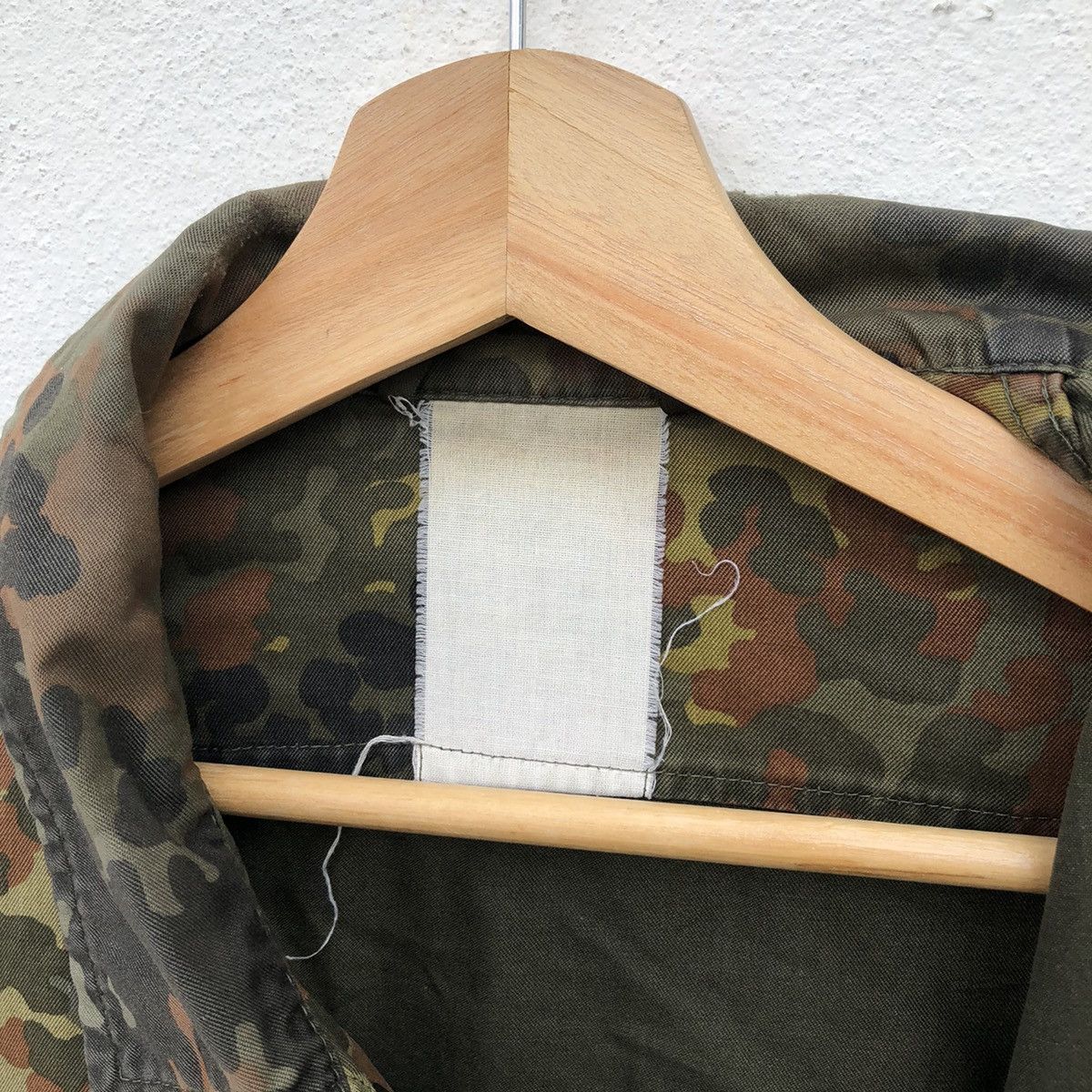 Vintage VINTAGE ARMY JACKET GERMANY FLAG MILITARY COLLECTIONS Size US L / EU 52-54 / 3 - 11 Thumbnail