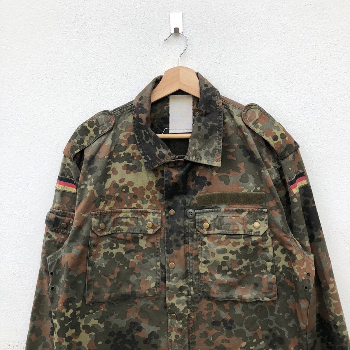 Vintage VINTAGE ARMY JACKET GERMANY FLAG MILITARY COLLECTIONS Size US L / EU 52-54 / 3 - 3 Thumbnail