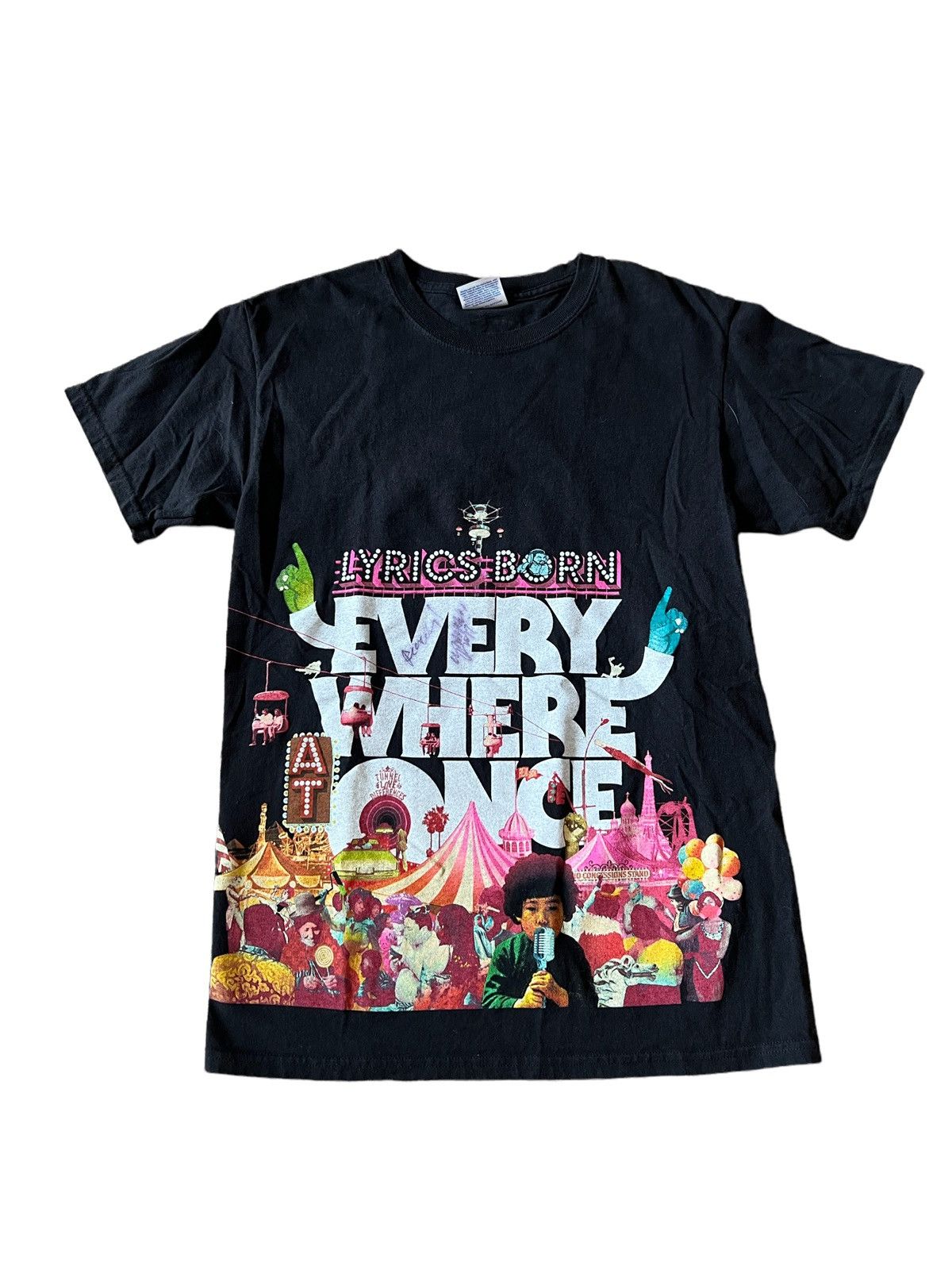 Band Tees × Rap Tees × Vintage Vintage Lyrics Born Autographed Every Where Once Rap TShirt Size US S / EU 44-46 / 1 - 1 Thumbnail