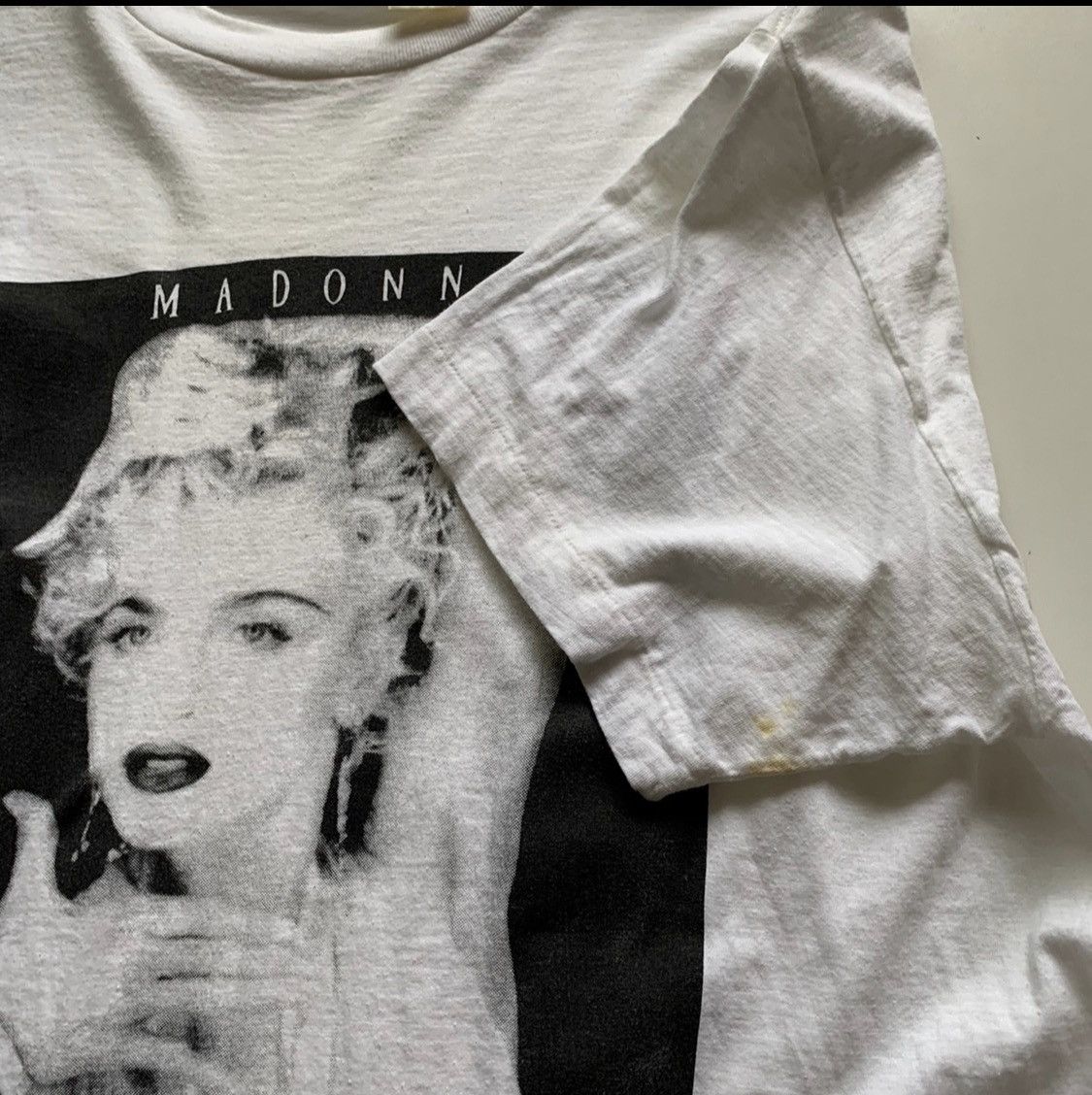 Band Tees Vintage 90s Madonna Bootleg Graphic T Shirt Men's Large Rare Size US L / EU 52-54 / 3 - 3 Thumbnail