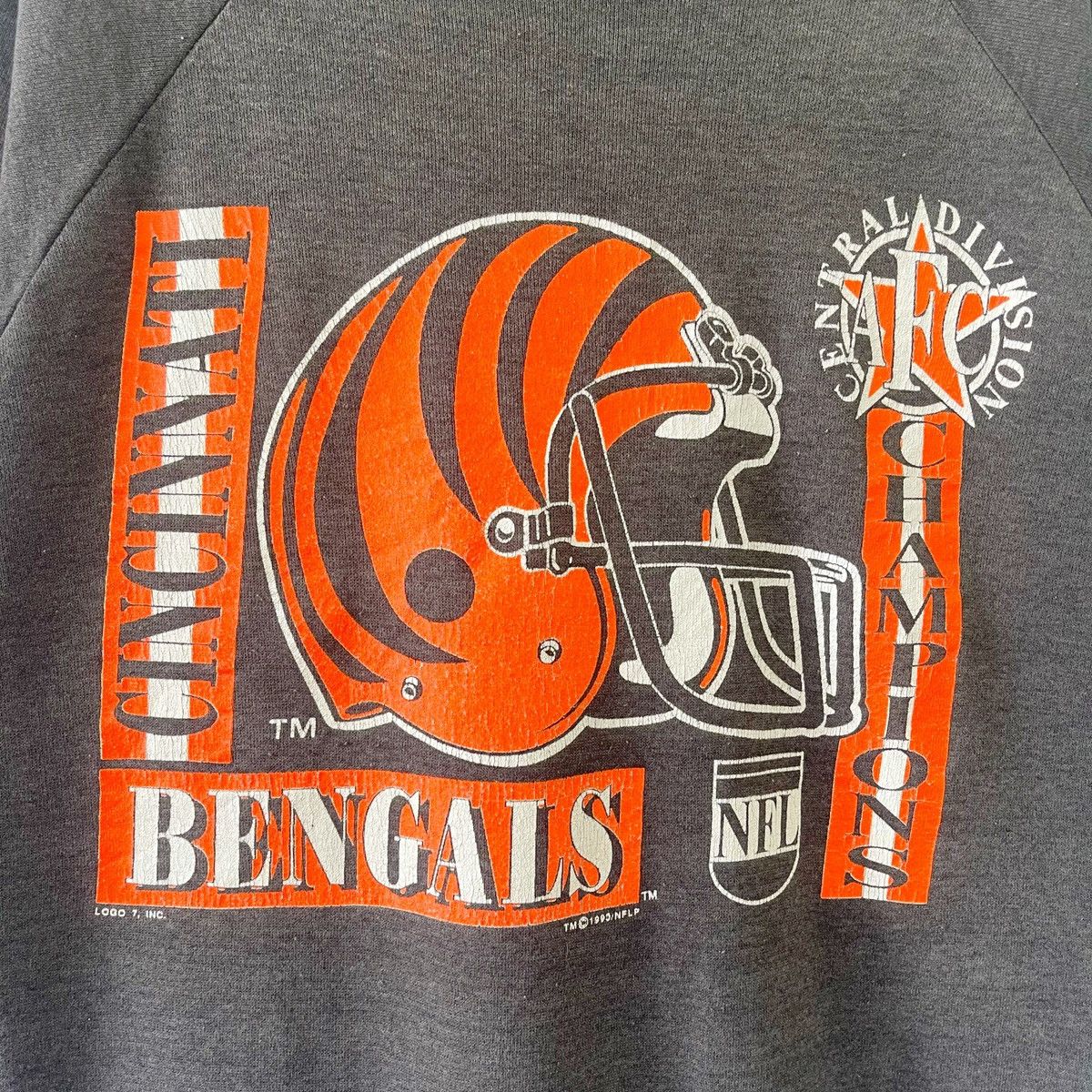 NFL × Vintage Vintage 1993 NFL Cincinnati Bengals Big Logo Sweatshirts Size US M / EU 48-50 / 2 - 5 Thumbnail