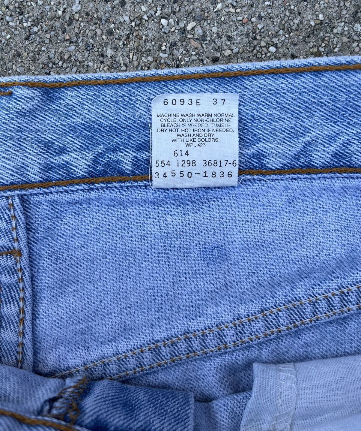 Levi's Vintage Levi’s 550 Jean Shorts Relaxed Fit Jorts 1998 Custom Size US 31 - 4 Thumbnail