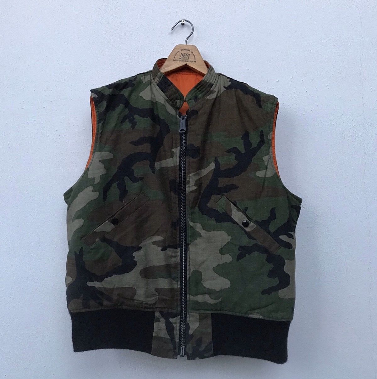 Vintage Vintage Tank Top Sleeveless Army Military Kanye Style Size US M / EU 48-50 / 2 - 1 Thumbnail