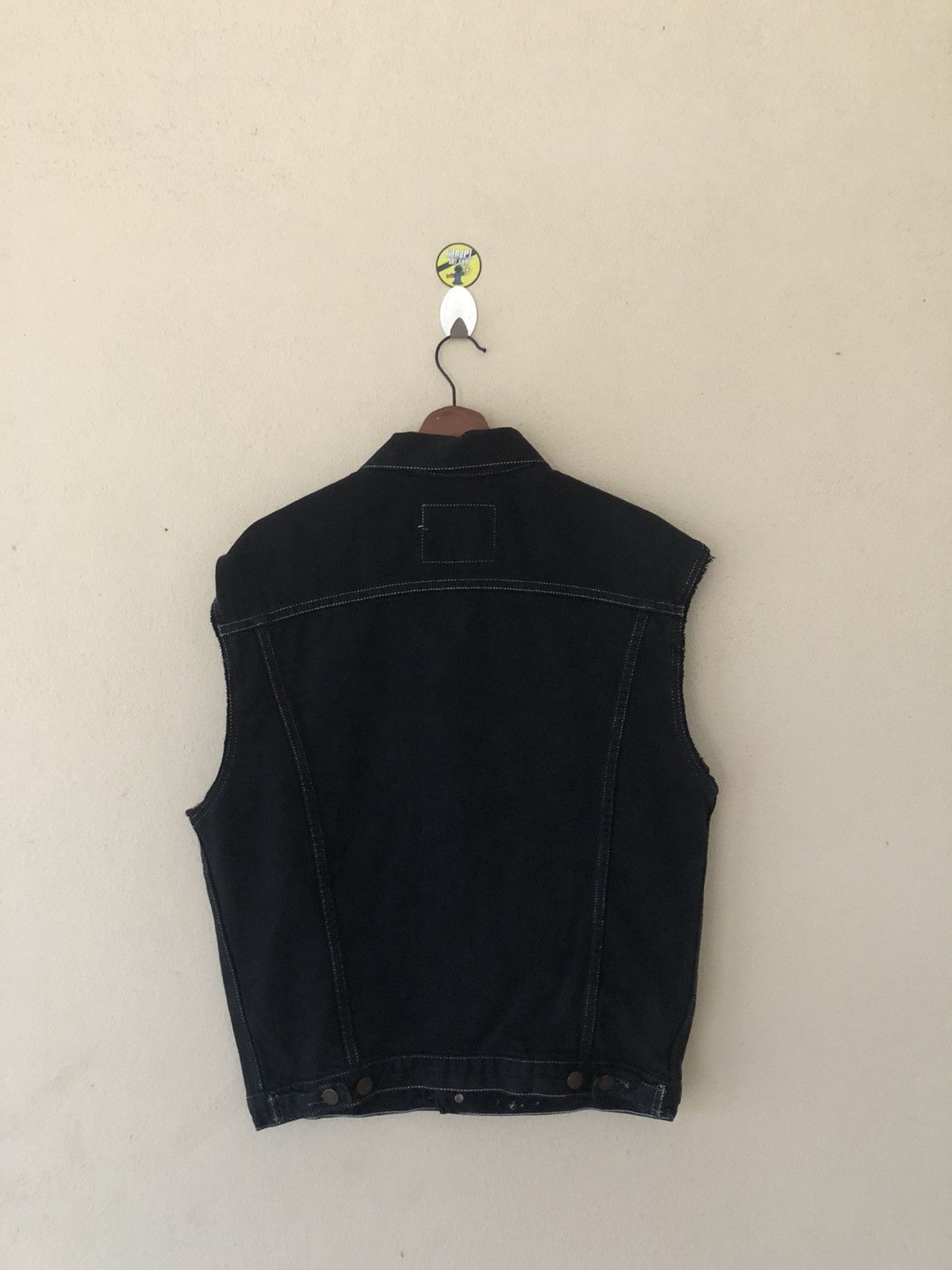 Levi's × Levi's Vintage Clothing × Vintage Vintage Levis Disstressed Black Vest Size US L / EU 52-54 / 3 - 4 Thumbnail