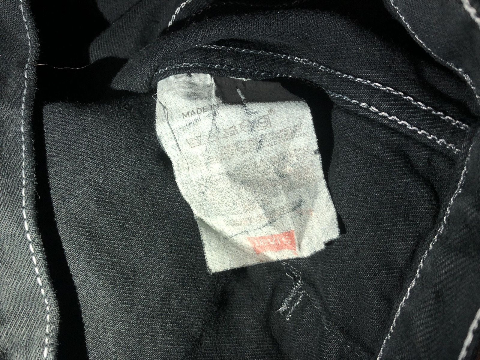 Levi's × Levi's Vintage Clothing × Vintage Vintage Levis Disstressed Black Vest Size US L / EU 52-54 / 3 - 11 Thumbnail