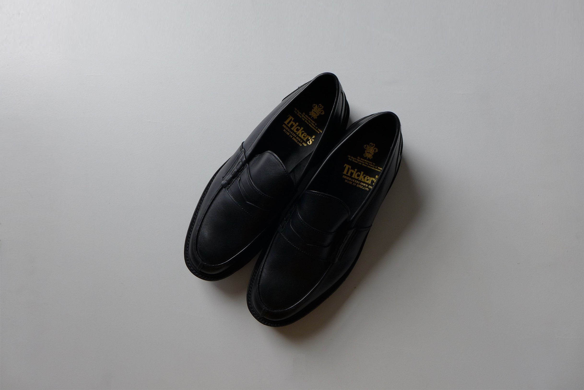 Tricker's Tricker's James Penny Loafer Shoe Black Olivvia Leather Size US 10 / EU 43 - 5 Thumbnail