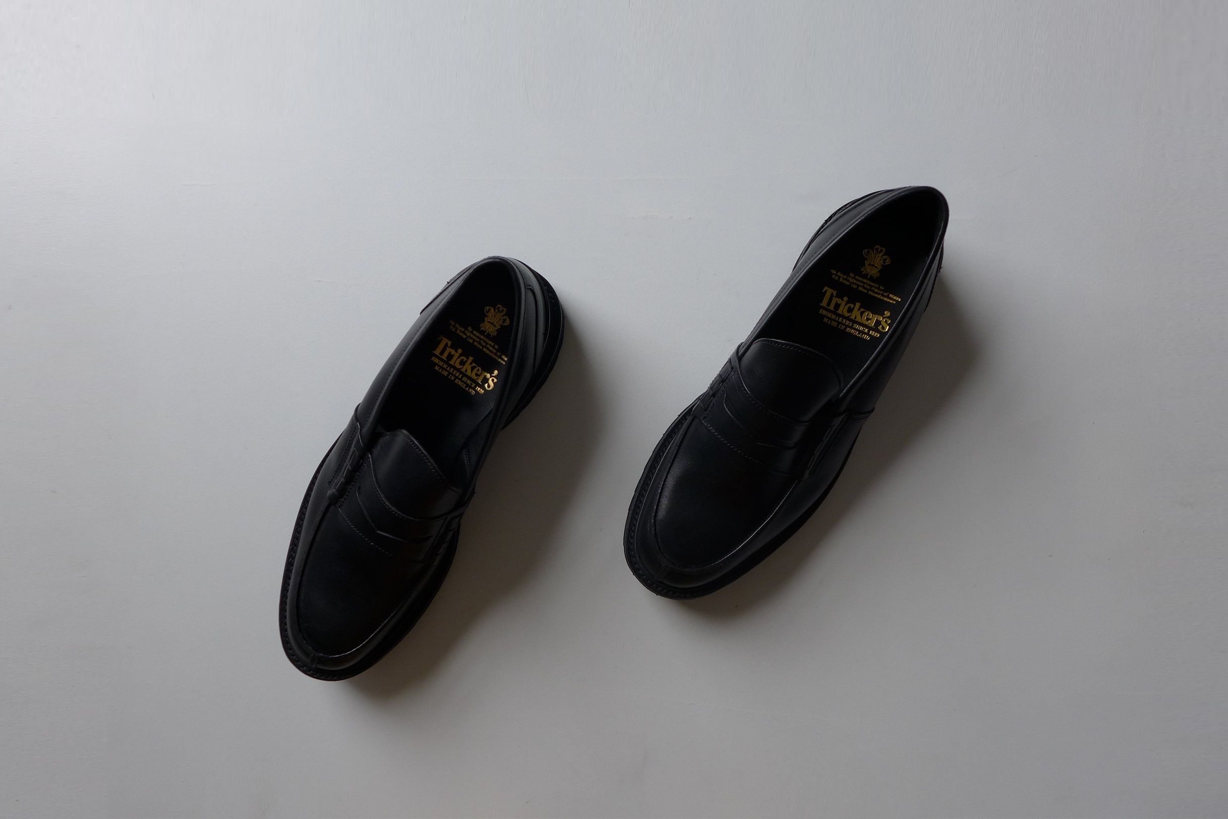 Tricker's Tricker's James Penny Loafer Shoe Black Olivvia Leather Size US 10 / EU 43 - 6 Thumbnail