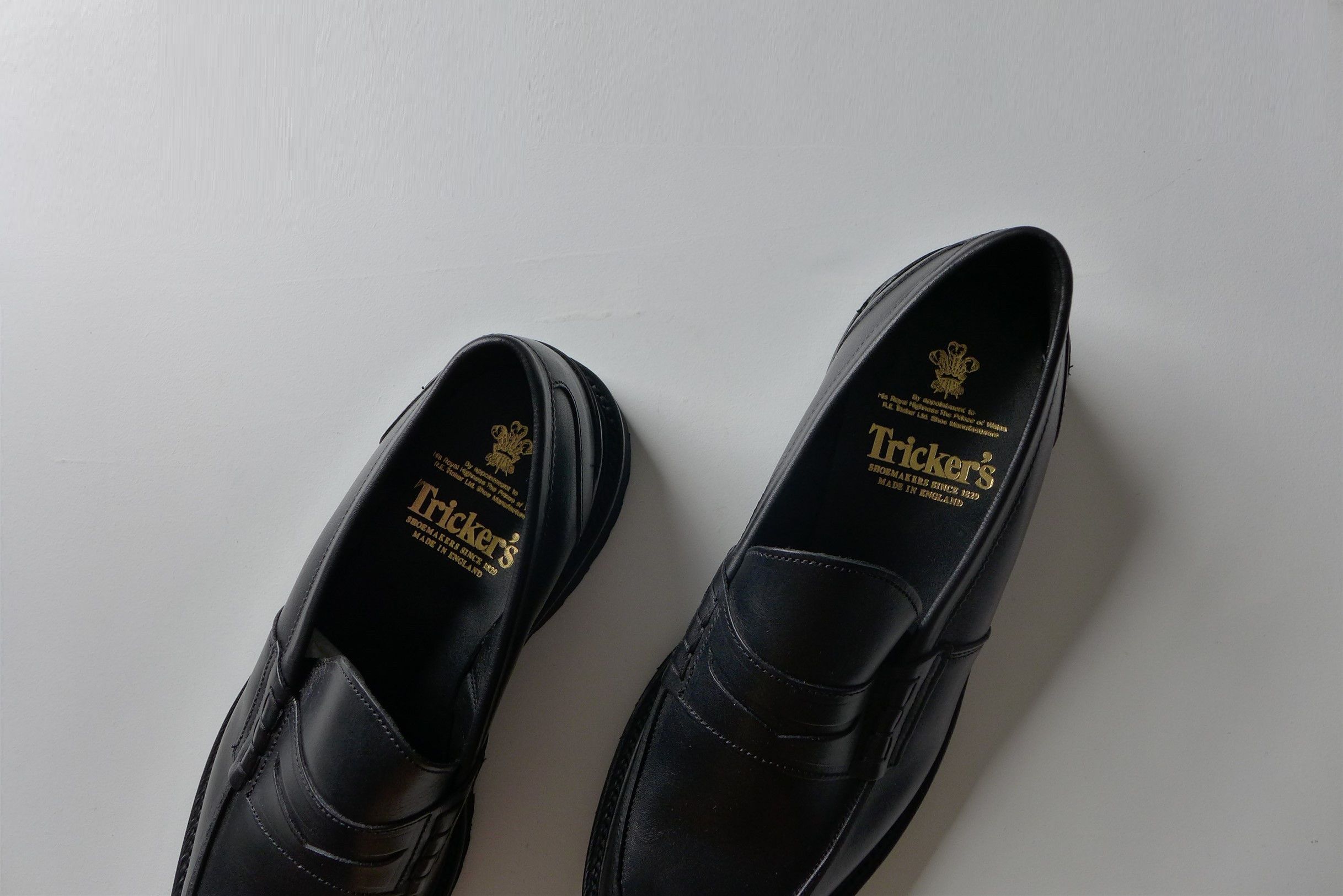 Tricker's Tricker's James Penny Loafer Shoe Black Olivvia Leather Size US 10 / EU 43 - 7 Thumbnail