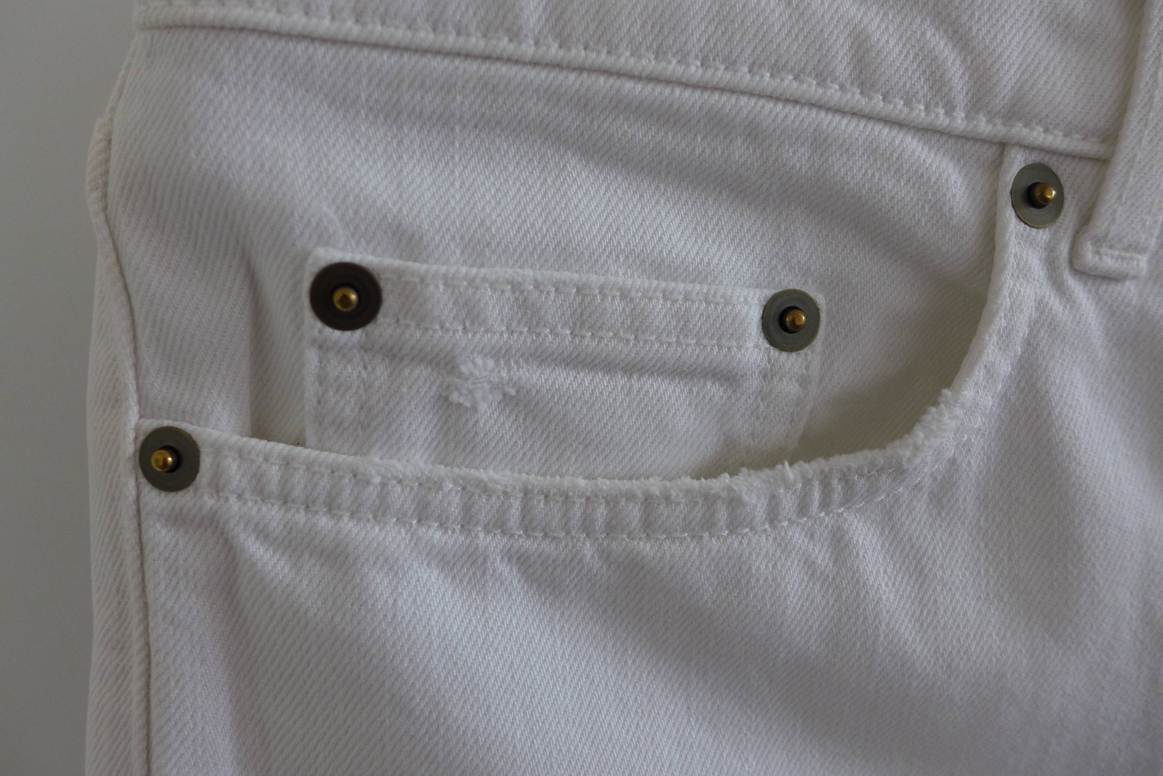 Saint Laurent Paris Saint Laurent D10 White Distressed Denim Jeans Size US 32 / EU 48 - 13 Thumbnail