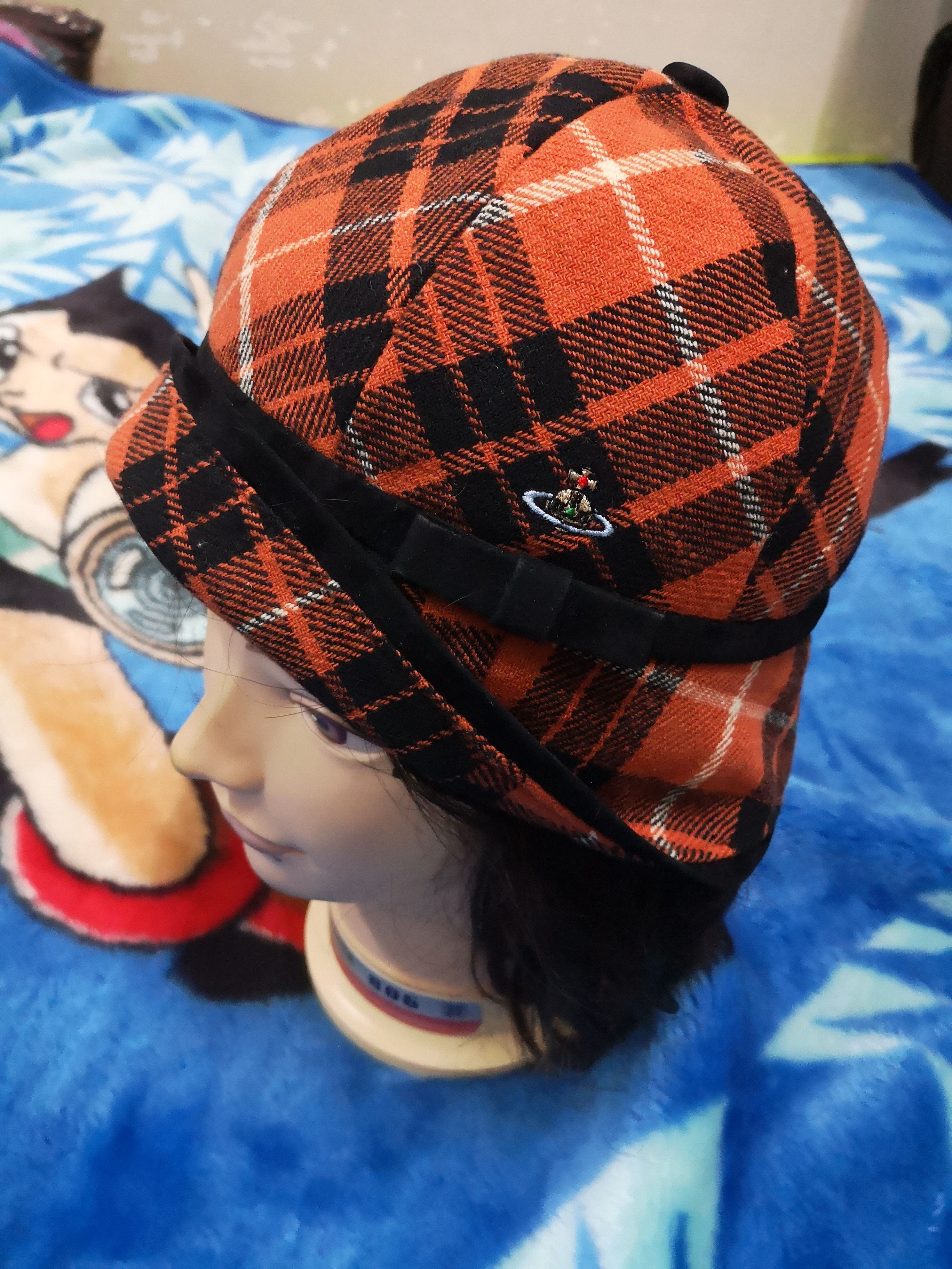 Vivienne Westwood Vivienne Westwood Hats Size ONE SIZE - 1 Thumbnail