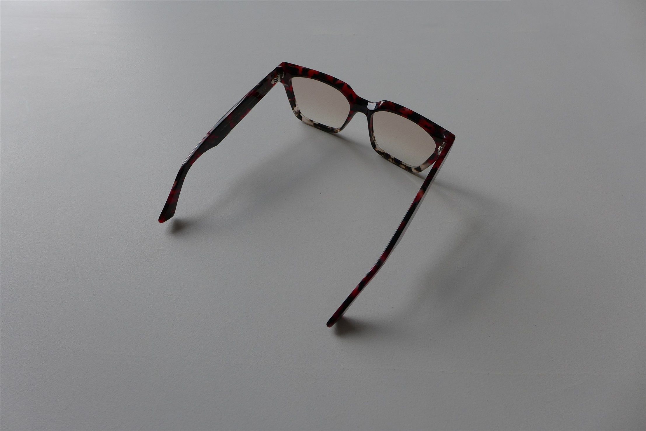 Cutler and Gross Cutler & Gross 1347 Sunglasses - Red Summer of '69 Size ONE SIZE - 7 Thumbnail