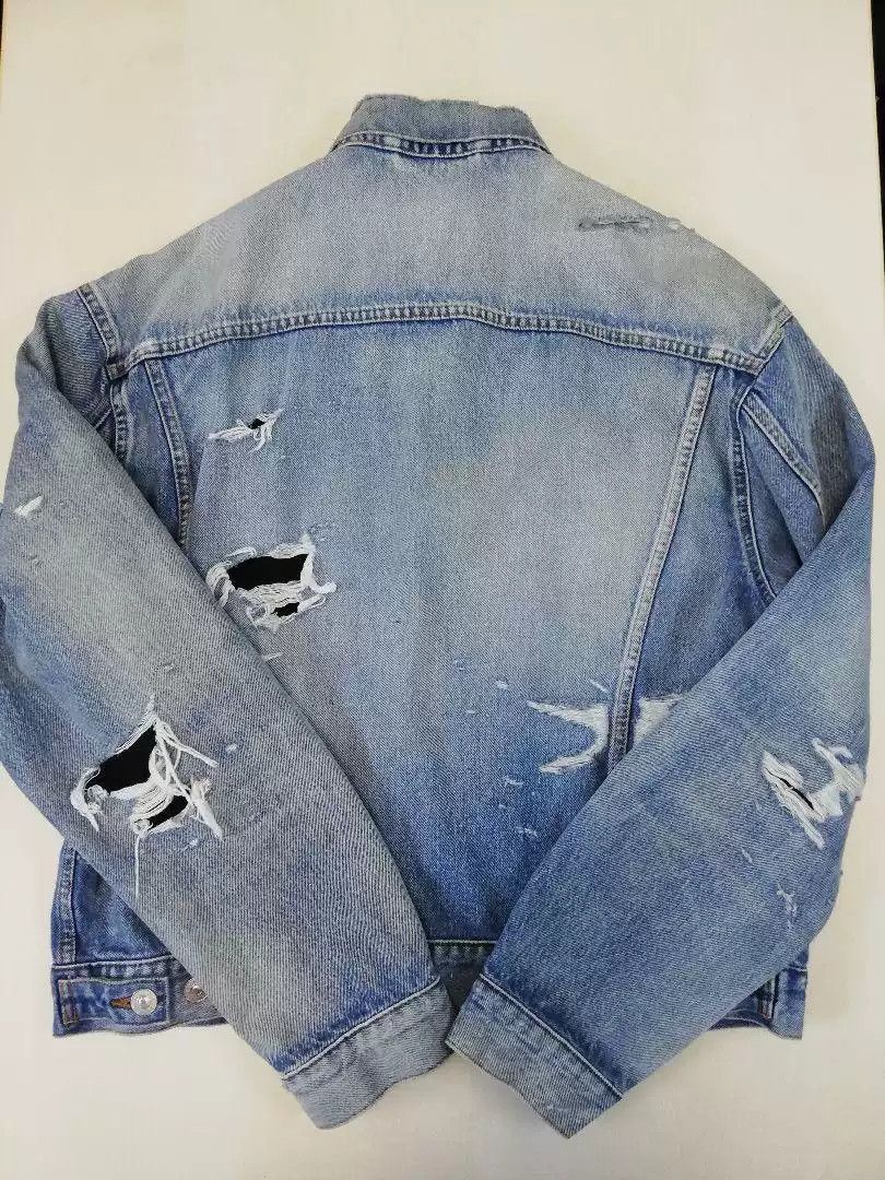 Balenciaga Balenciaga 21aw Denim JKT DMGD Size US S / EU 44-46 / 1 - 3 Thumbnail