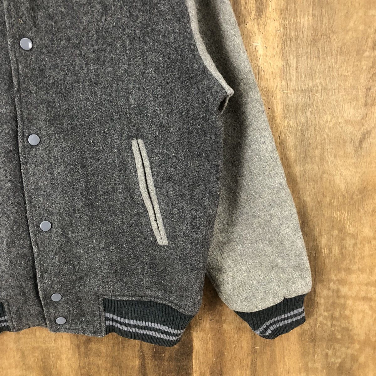 Japanese Brand Lacrosse casual wear Grey Wool Varsity Jacket #1859 Size US M / EU 48-50 / 2 - 5 Thumbnail