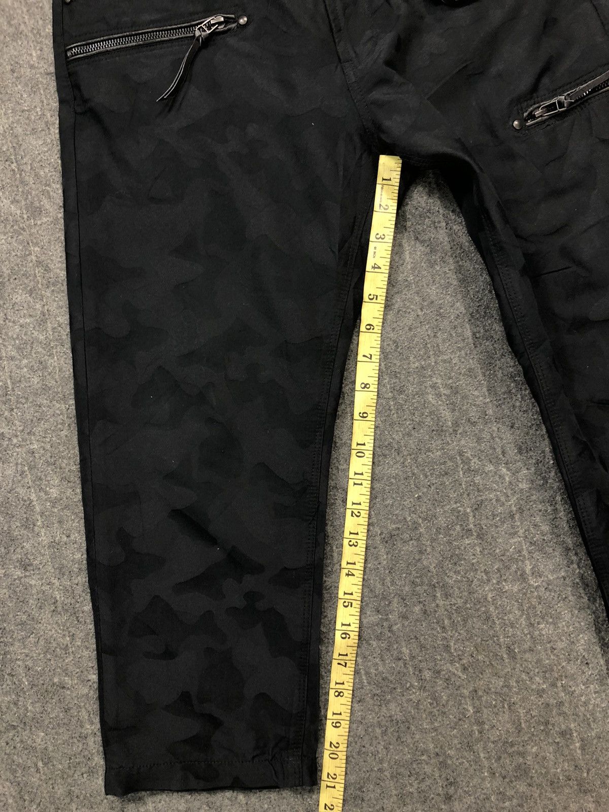 Mossimo × Vintage Vintage Mossimo Camoflouge Design Tactical Design Size US 31 - 16 Thumbnail