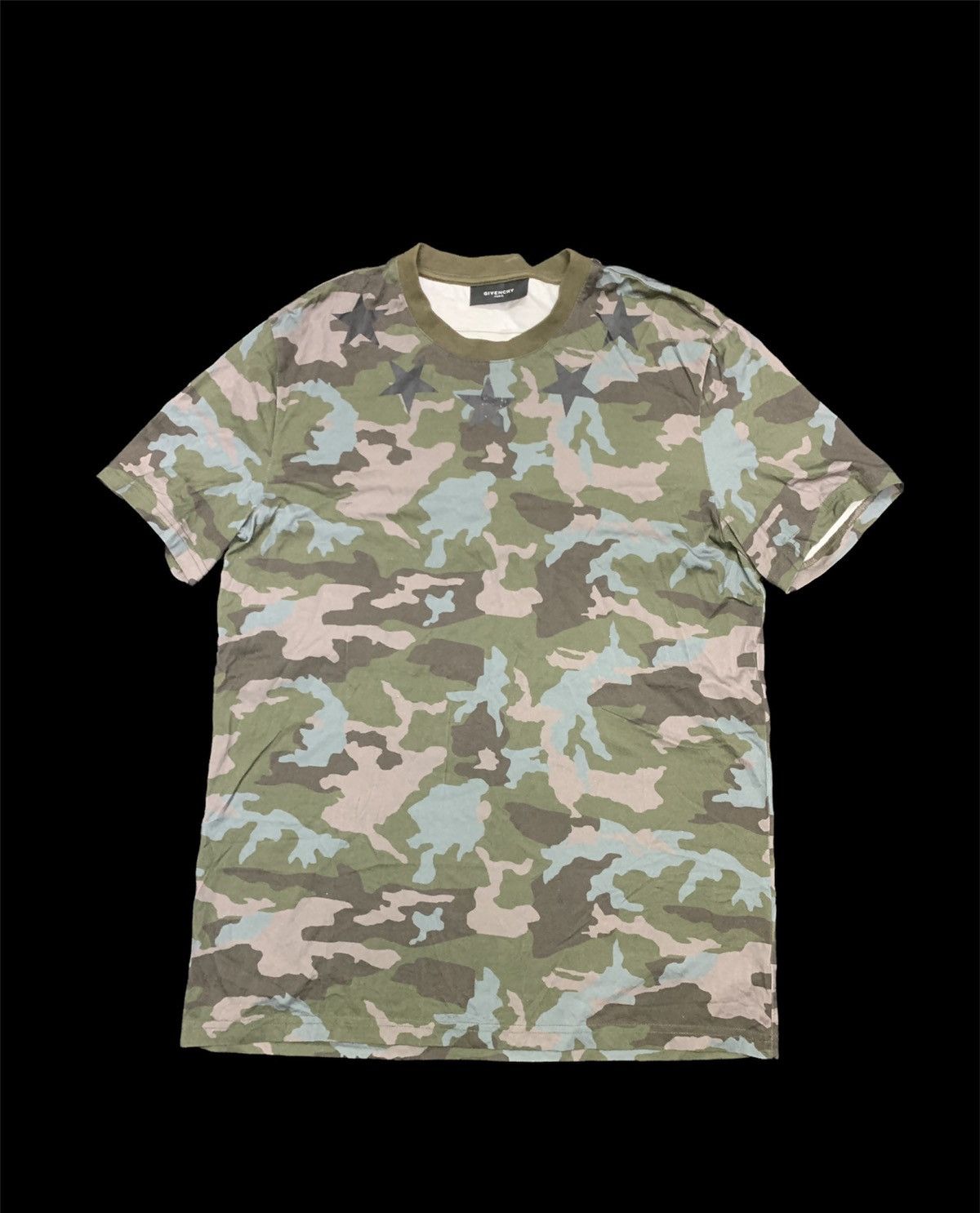 image of Givenchy Star Camo Tshirt, Men's (Size Medium)