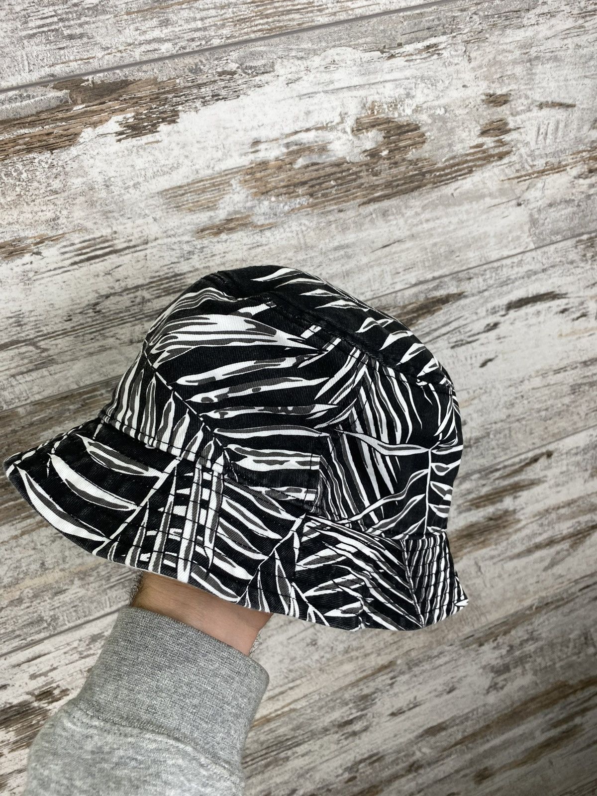 Stussy Mens Vintage Stussy Double-sided panama hat crazy Hawaiian Size ONE SIZE - 2 Thumbnail