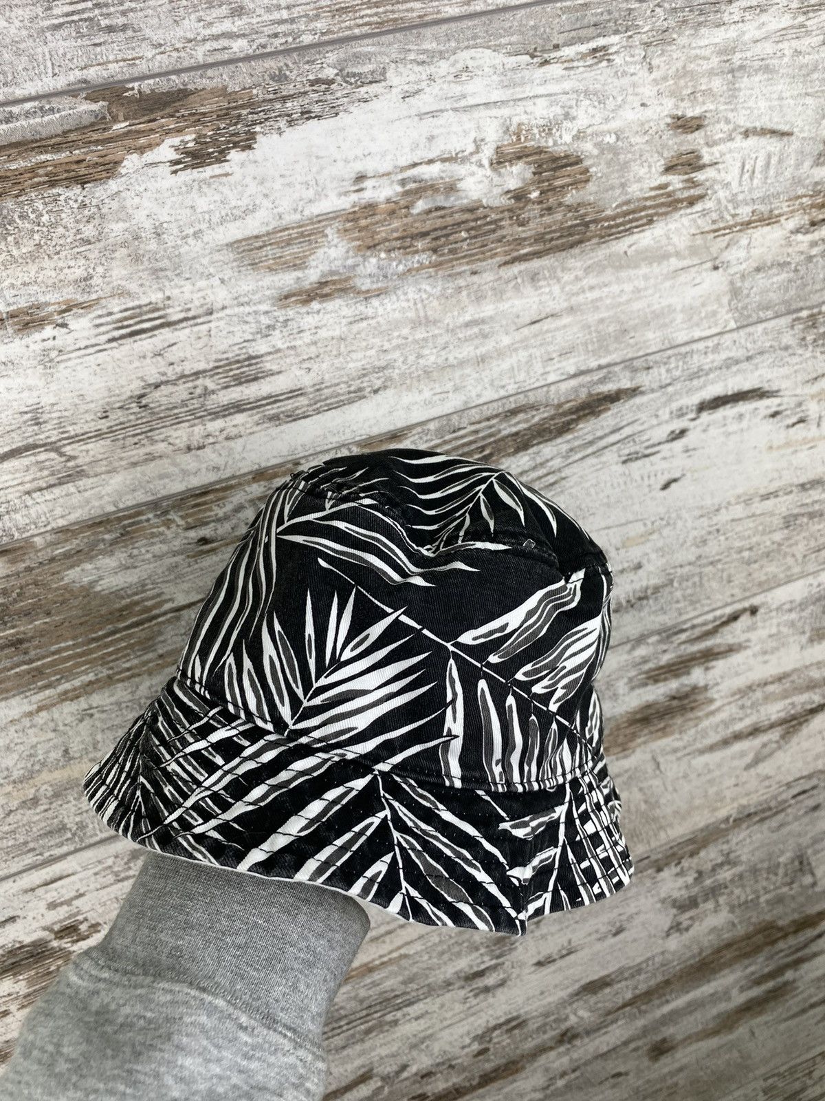 Stussy Mens Vintage Stussy Double-sided panama hat crazy Hawaiian Size ONE SIZE - 3 Thumbnail