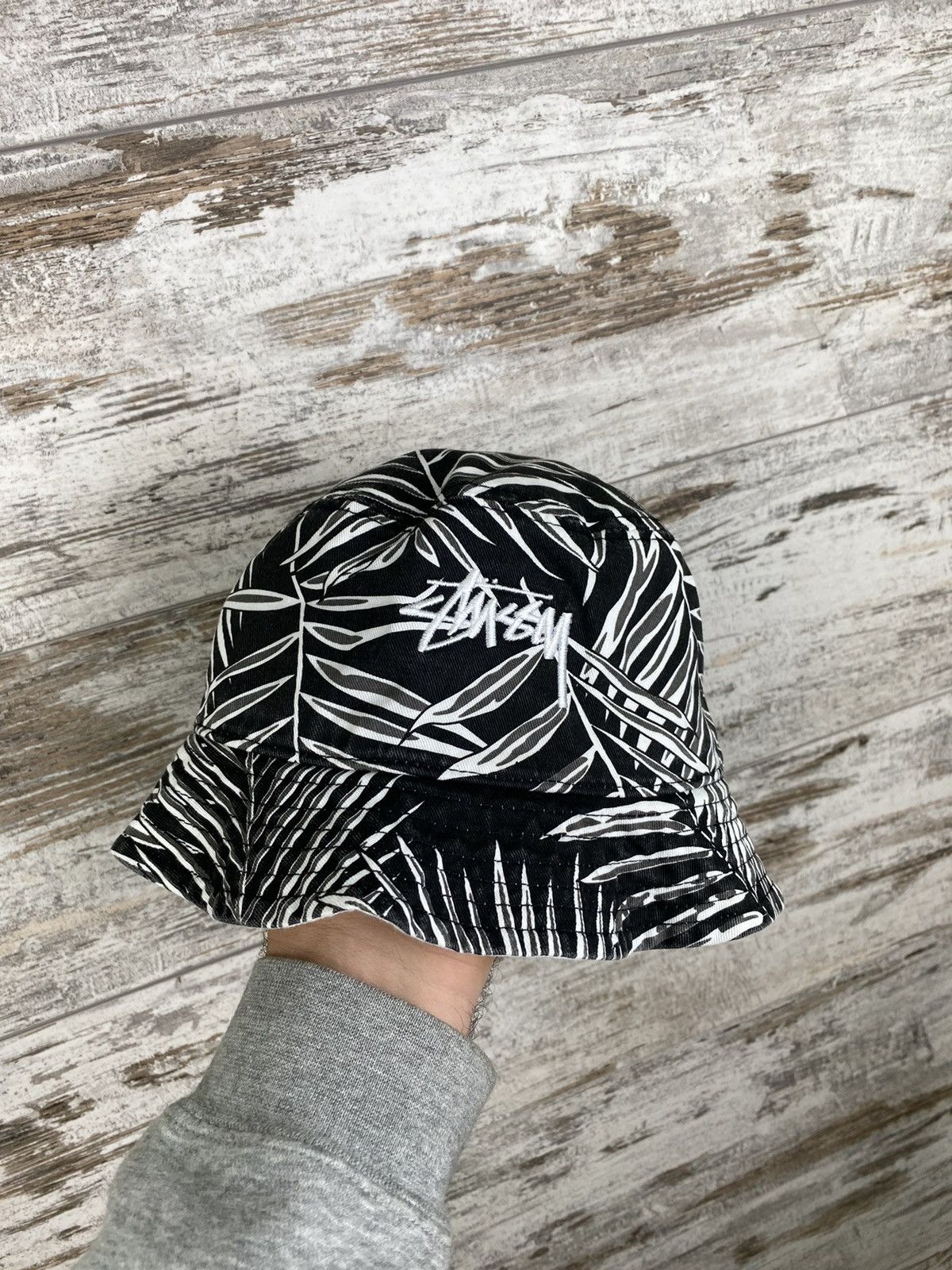 Stussy Mens Vintage Stussy Double-sided panama hat crazy Hawaiian Size ONE SIZE - 1 Thumbnail