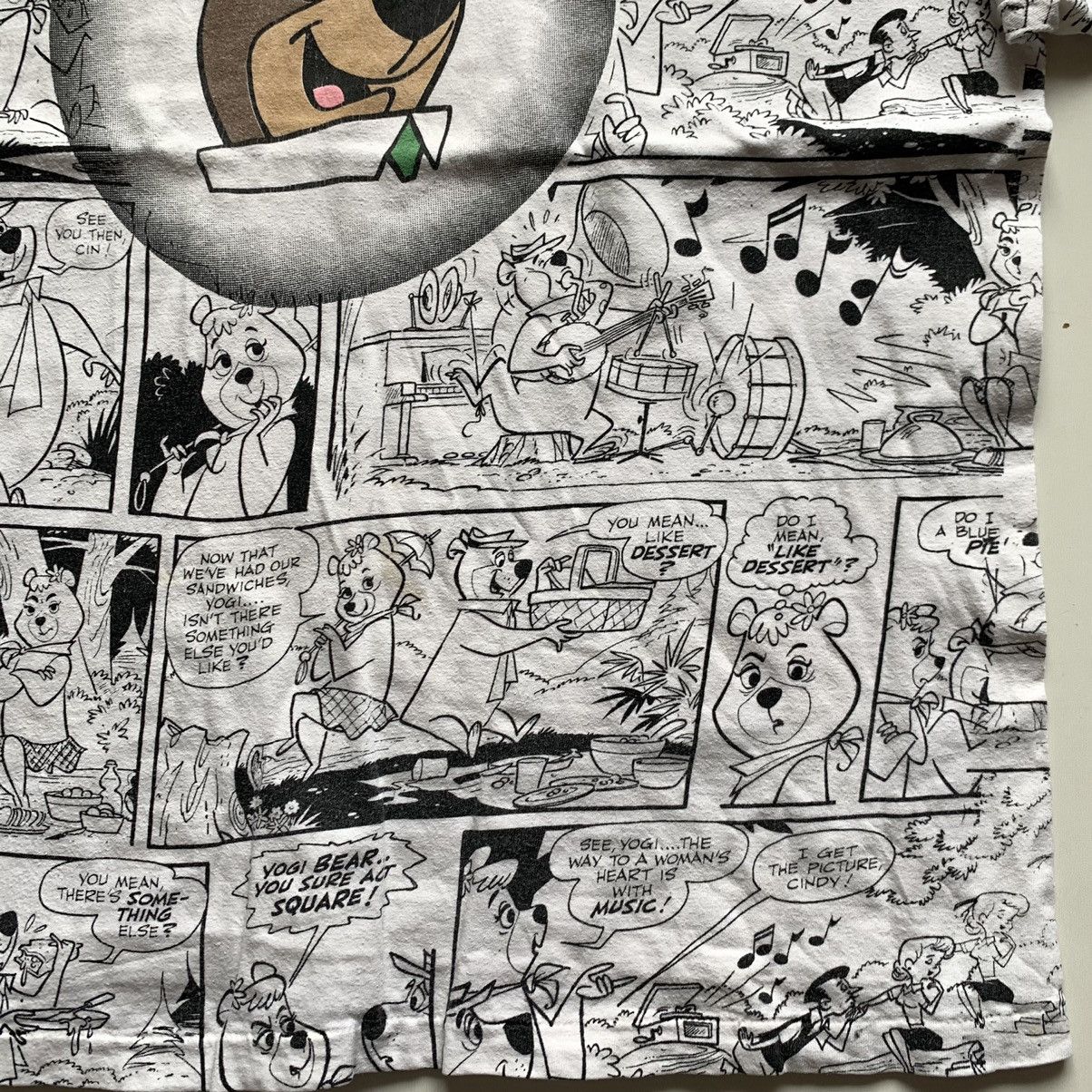 Cartoon Network × Vintage Vintage 1990s Yogi Bear Cartoon Comic AOP Graphic T Shirt XL Size US XL / EU 56 / 4 - 6 Thumbnail