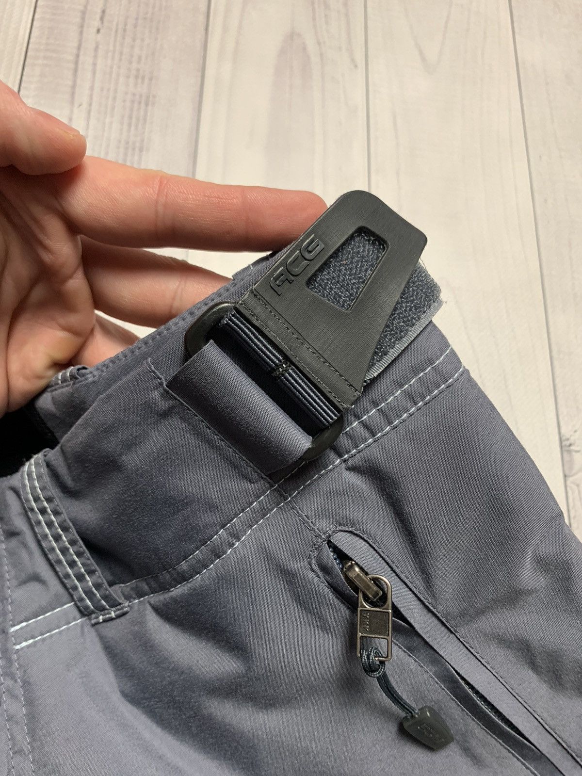 Nike × Nike ACG × Vintage Vintage Nike ACG ski pants women’s size M logo Size 30" / US 8 / IT 44 - 8 Thumbnail