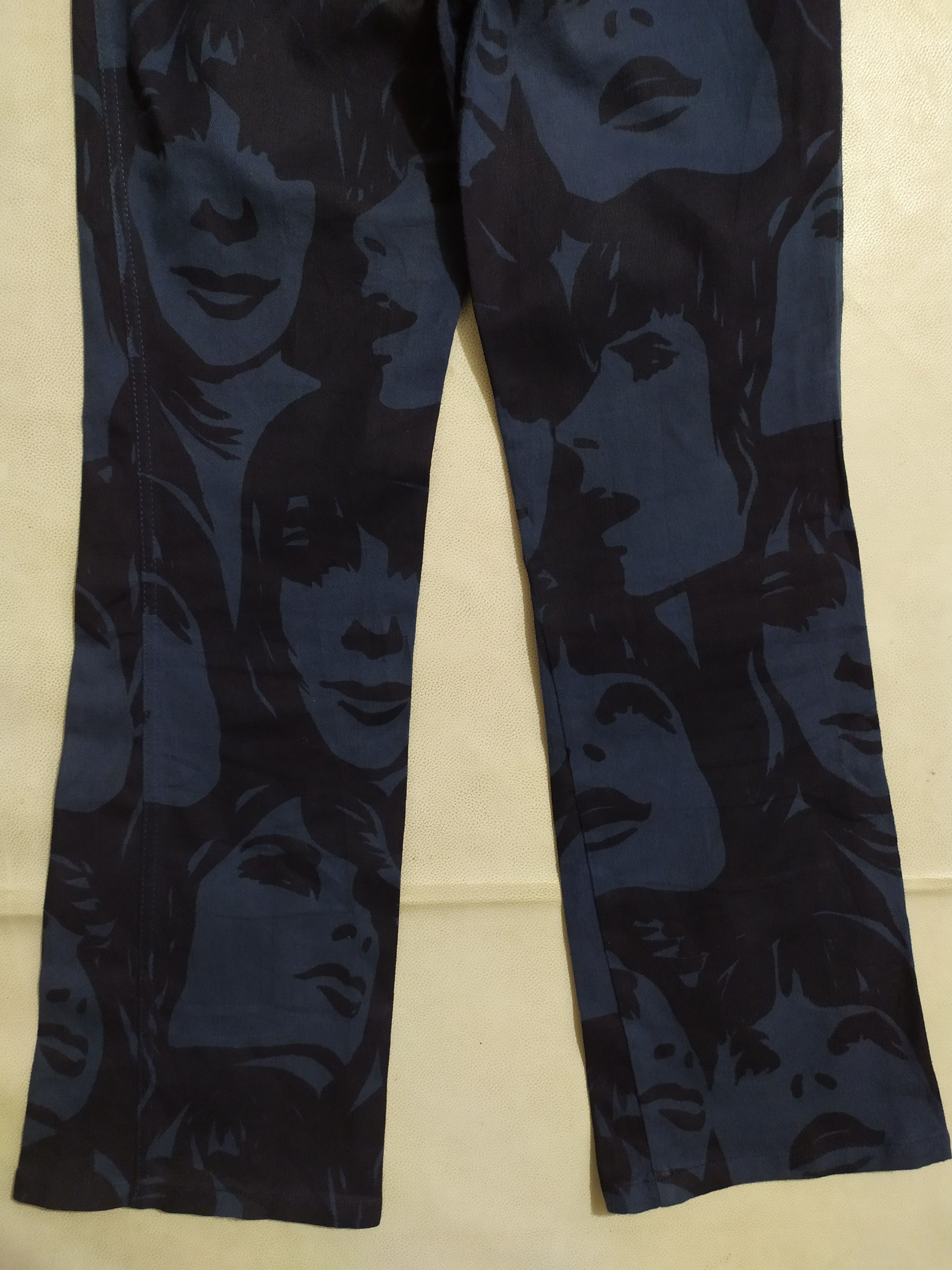 Mango 🔥MNG Fullprint Faces Pants Size US 29 - 6 Thumbnail