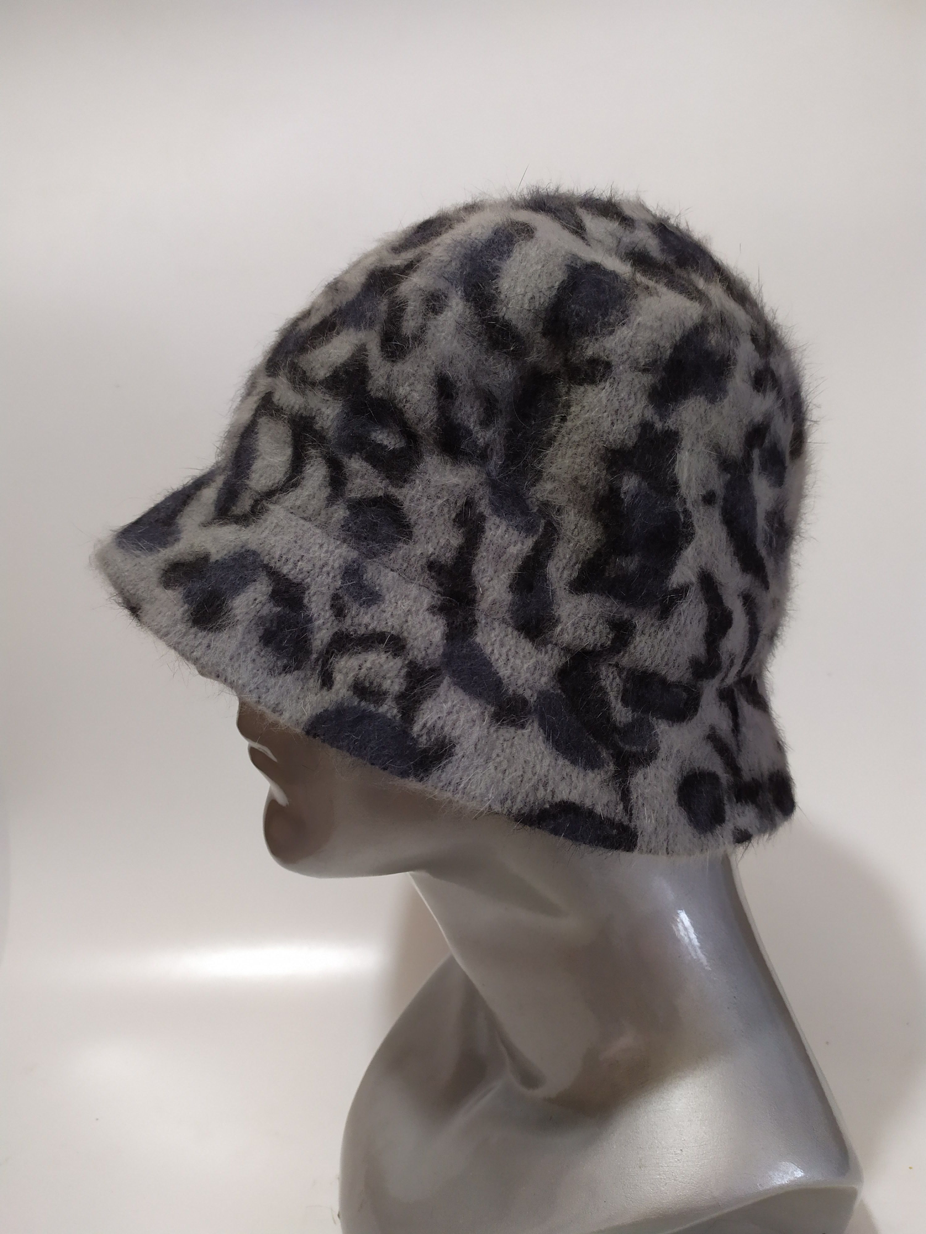 Japanese Brand 🔥Unknown Japanese Leopard Bucket Hats Size ONE SIZE - 1 Thumbnail