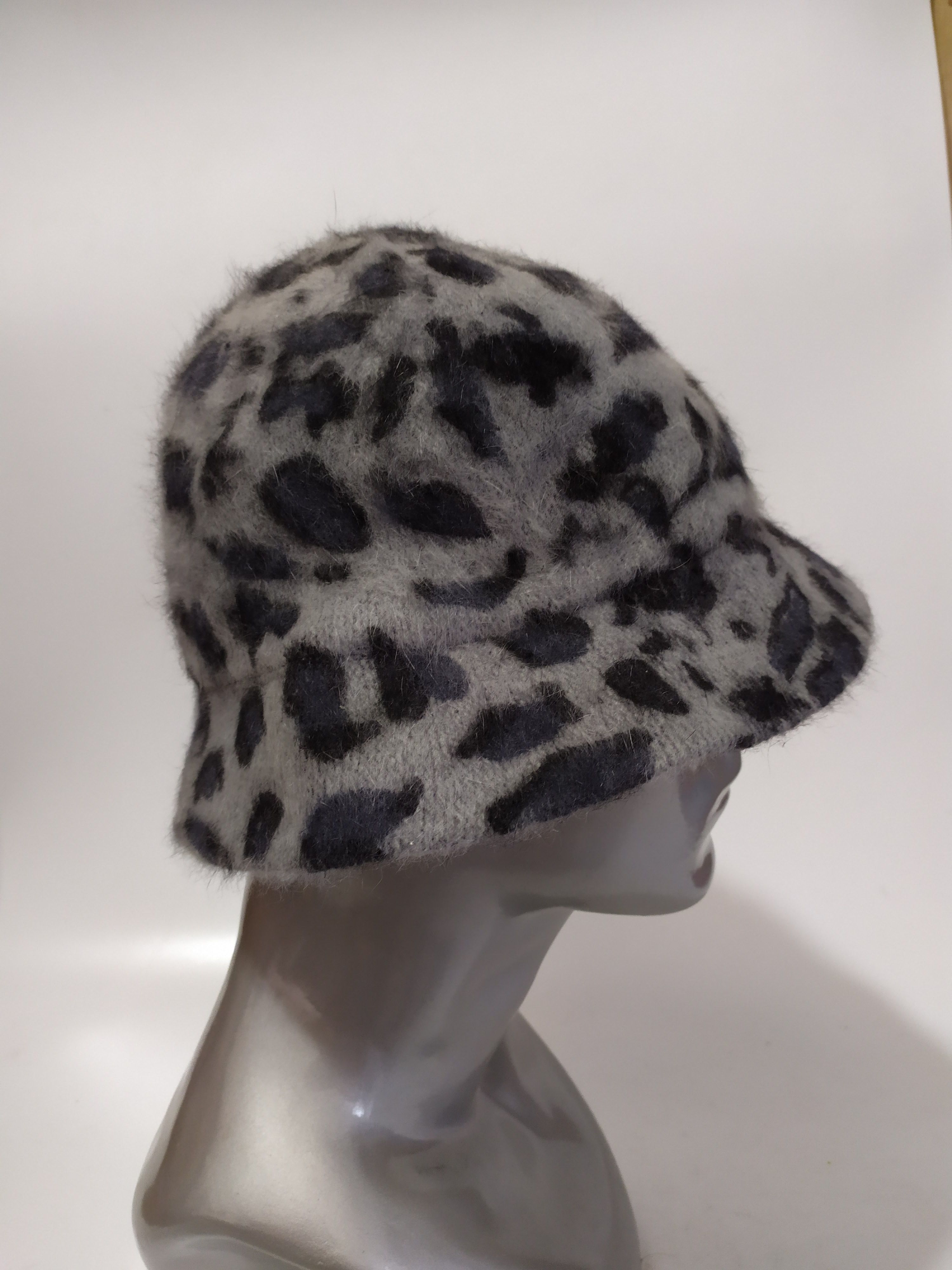 Japanese Brand 🔥Unknown Japanese Leopard Bucket Hats Size ONE SIZE - 3 Thumbnail