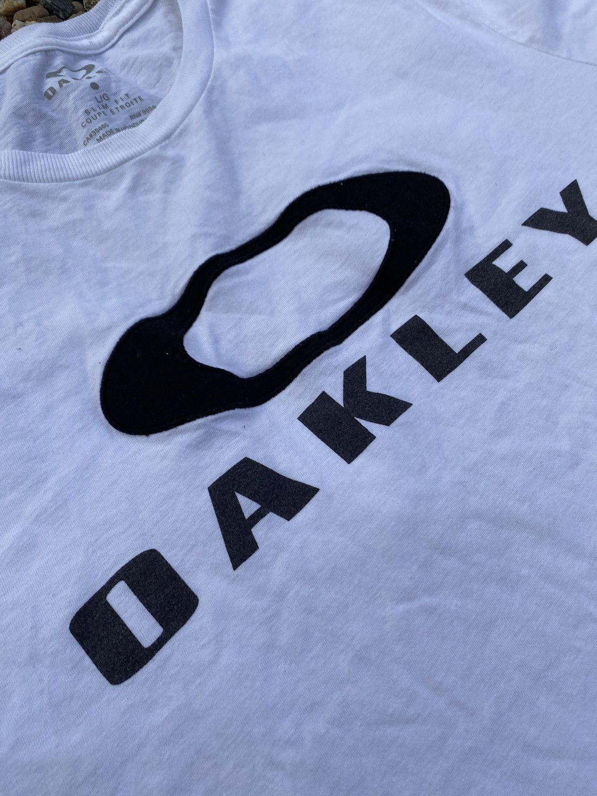 Oakley × Vintage Oakley vintage embroidered spell out big logo tshirt Size US L / EU 52-54 / 3 - 2 Thumbnail