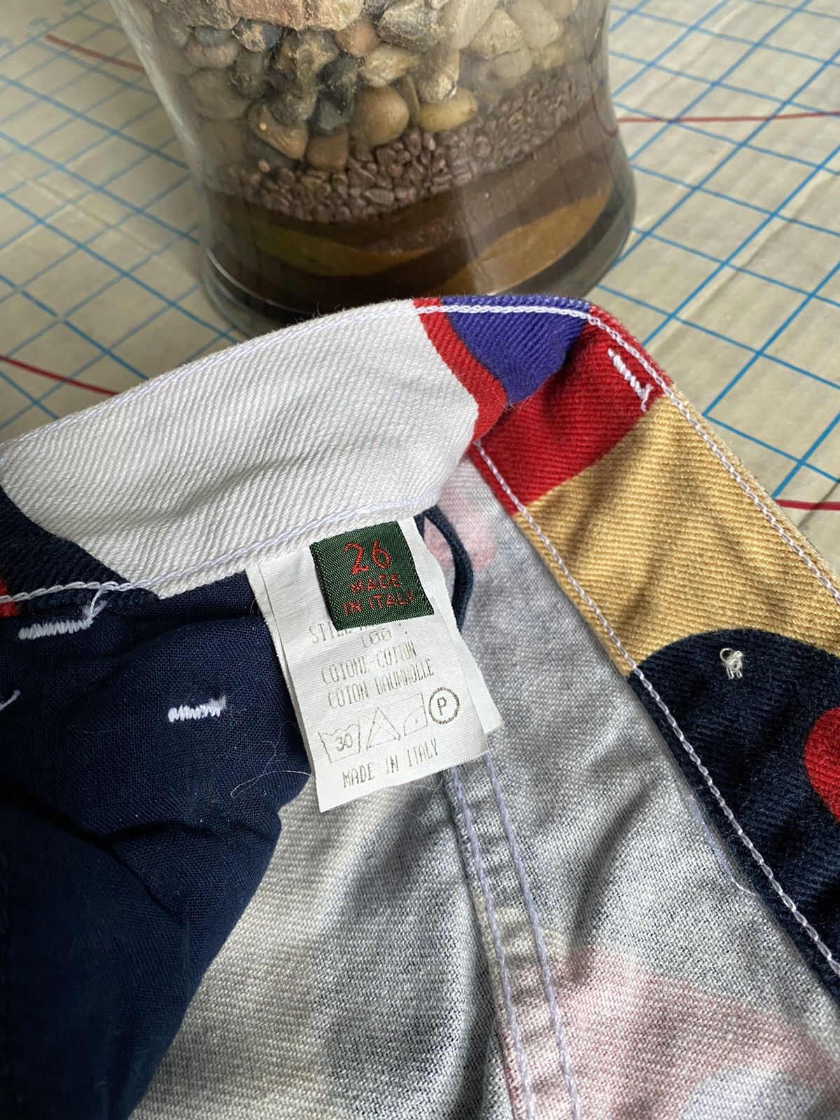 Katharine Hamnett London × Vintage Vintage Katharine Hamnett Denim Funky Pattern Jeans Size 26 Size US 26 / EU 42 - 6 Thumbnail