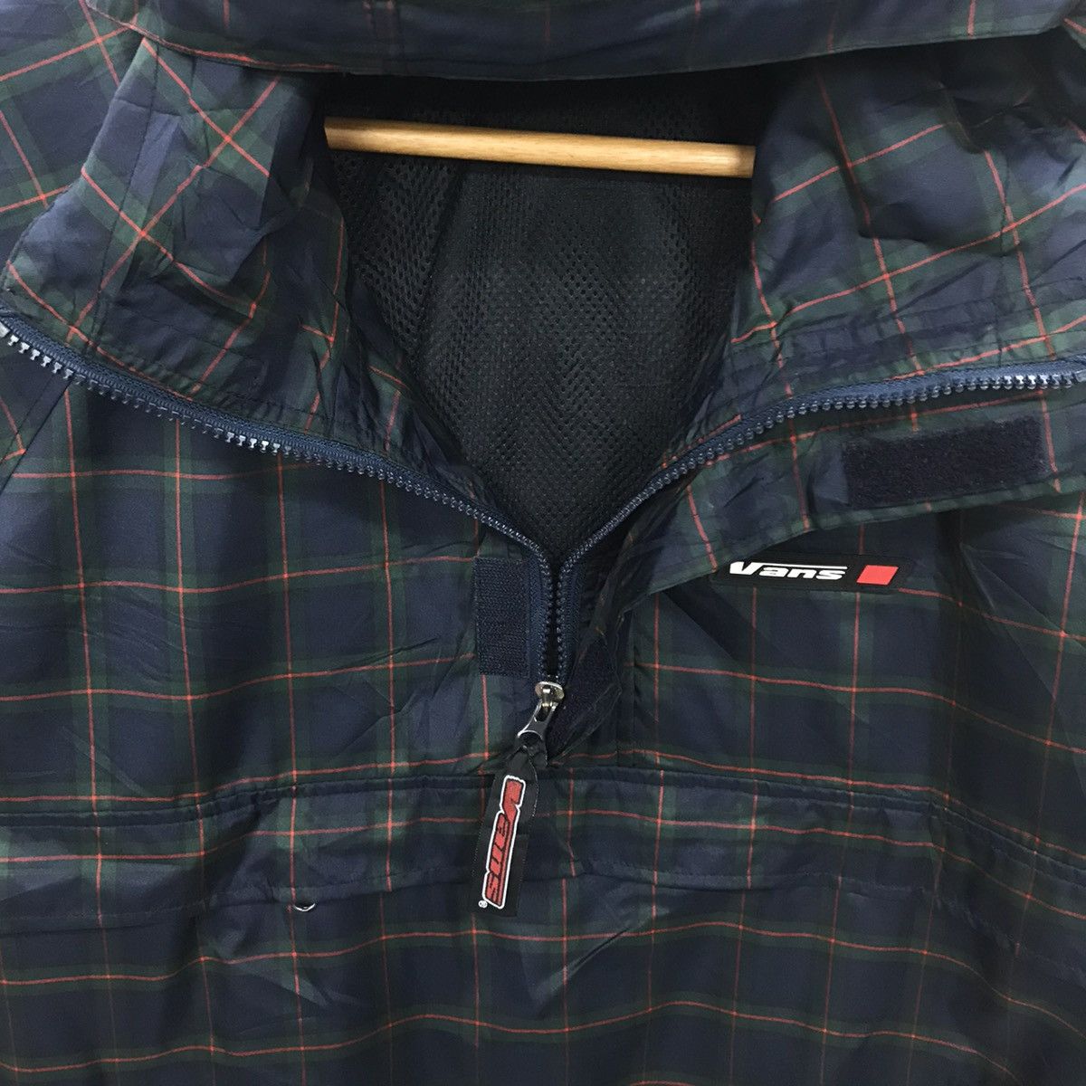 Vans × Vintage Rare!! Vintage Vans Half Zipper Light Jacket Size US L / EU 52-54 / 3 - 10 Thumbnail