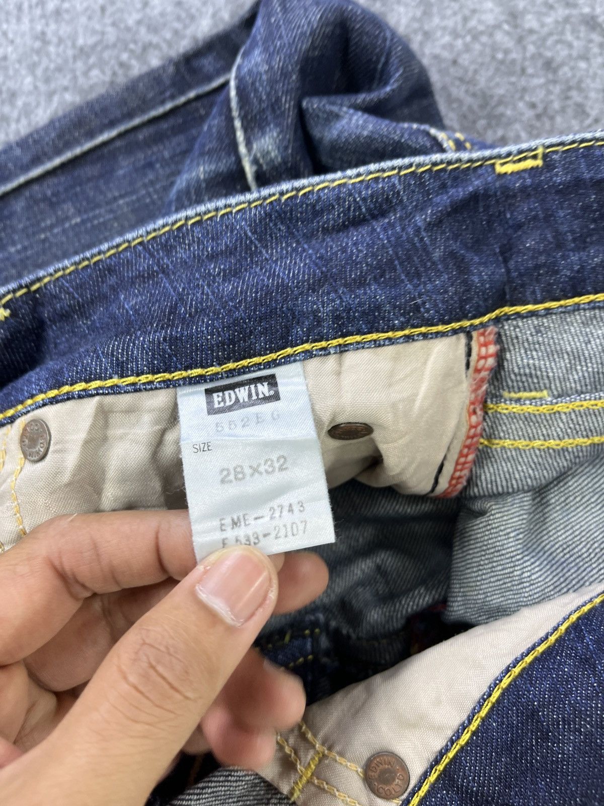 Edwin Miss Edwin Tight Straight Blue Jeans - J850 Size 30" / US 8 / IT 44 - 9 Thumbnail