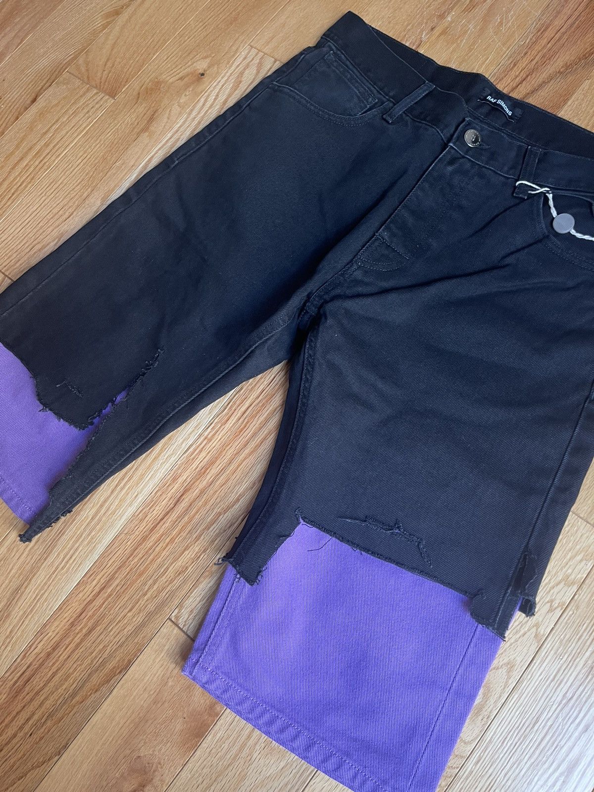 Raf Simons Raf Simons Destroyed Denim Shorts Size US 30 / EU 46 - 2 Thumbnail