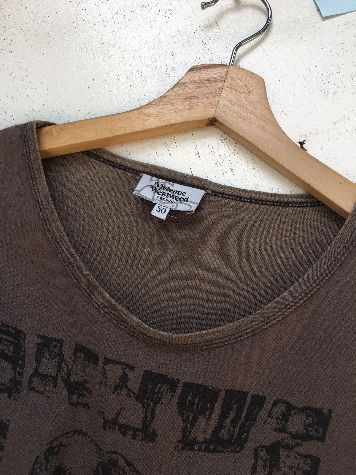 Vivienne Westwood Rare Vintage Vivienne Westwood Skulls Tshirt Size US M / EU 48-50 / 2 - 19 Thumbnail