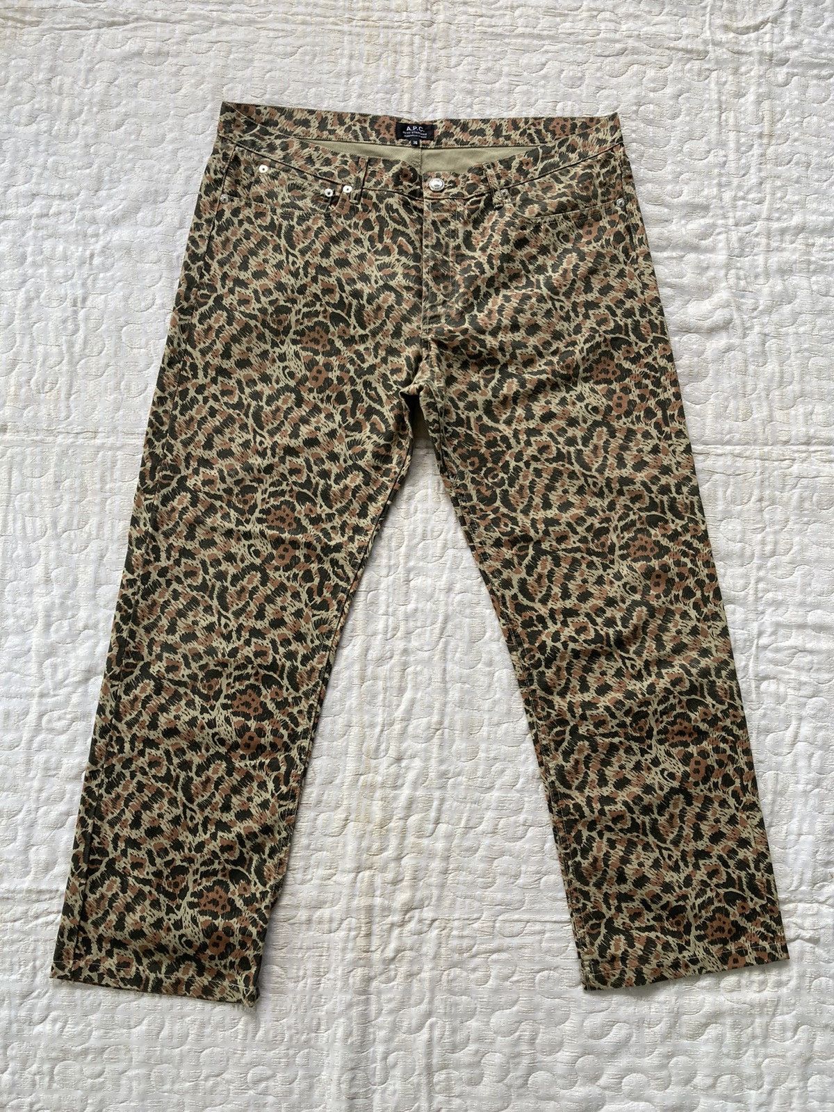 RARE DESIGN APC TIGER FULL PRINT WAIST36