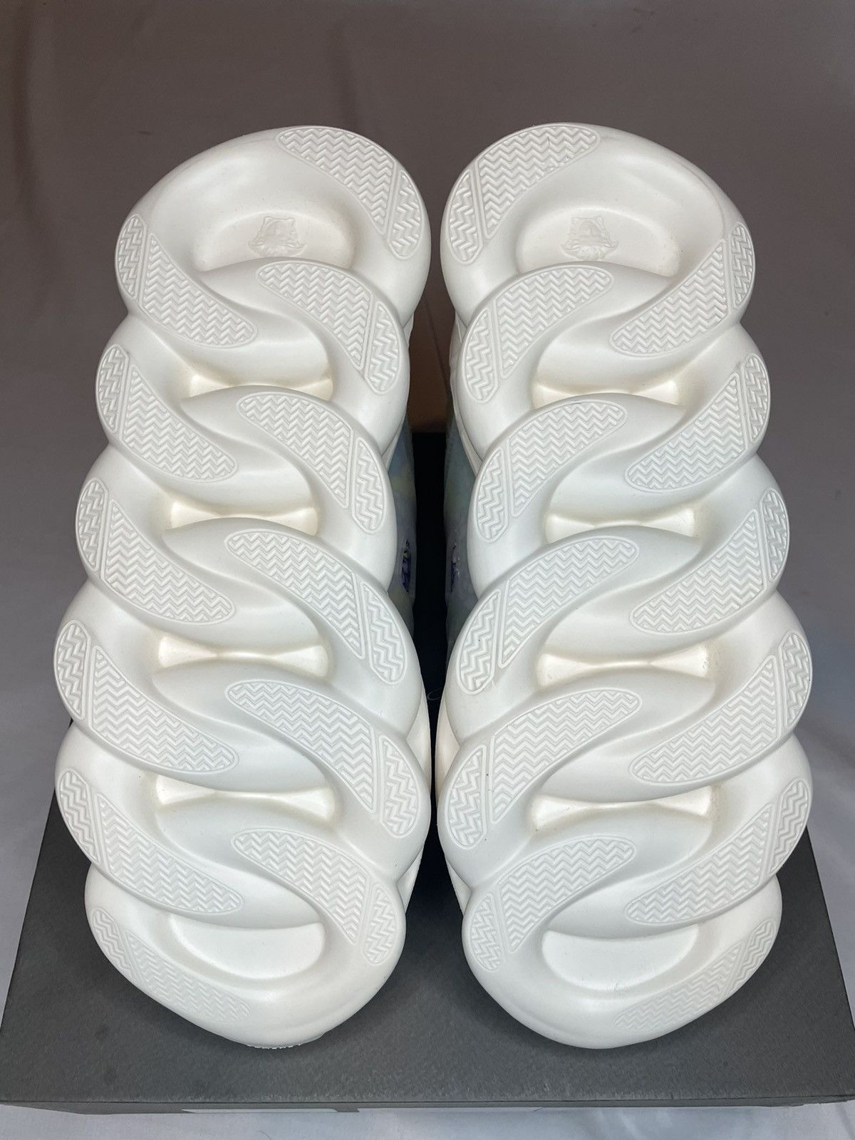 Versace Versace Chain Reaction Sneakers Size US 9 / IT 39 - 8 Thumbnail