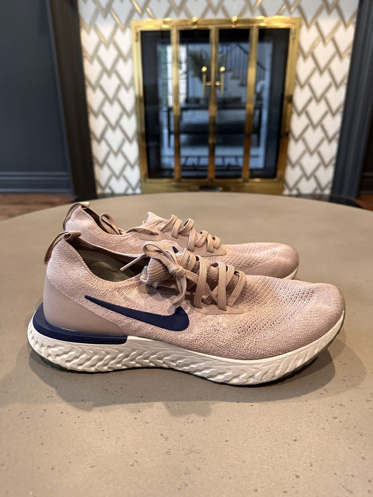 Nike Nike Epic React Flyknit Running Shoe - Size 9.5 - Men’s Size US 9.5 / EU 42-43 - 2 Thumbnail