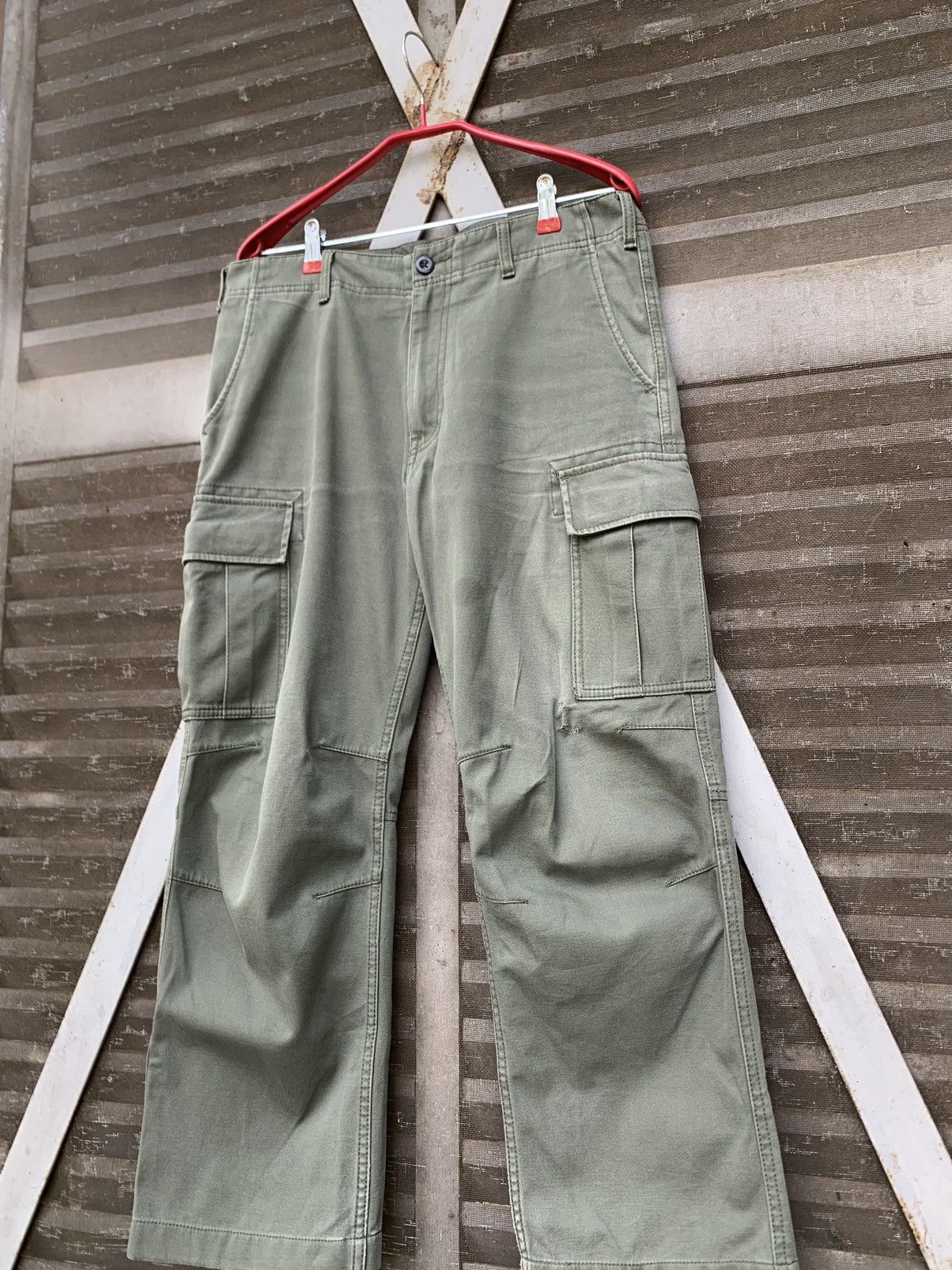 👹Sun Faded UNIQLO Cargo Pants