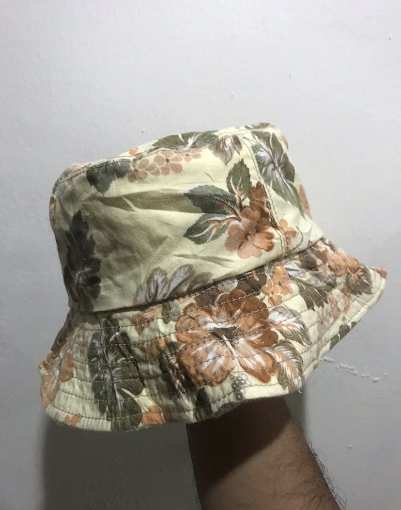 Japanese Brand × Vintage California Beat Flora Style Reversible Bucket Hat Size ONE SIZE - 1 Thumbnail