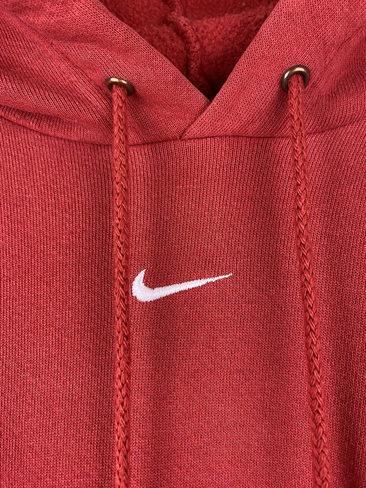 Nike Vintage Nike Center Swoosh Hoodie Sweatshirt Red Silver Tag Size US XL / EU 56 / 4 - 2 Thumbnail