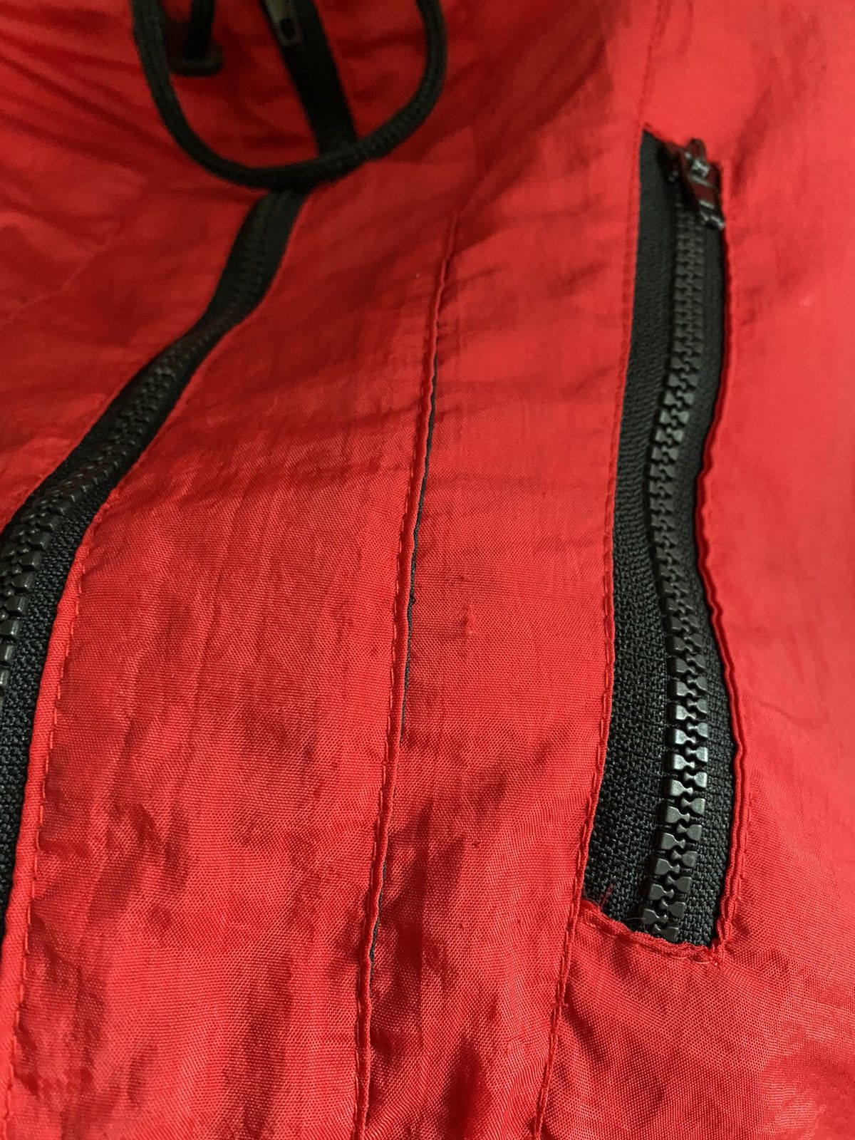Marlboro Vintage Marlboro Team Anorak Jacket Lucky Strike Ferrari Size US L / EU 52-54 / 3 - 11 Thumbnail