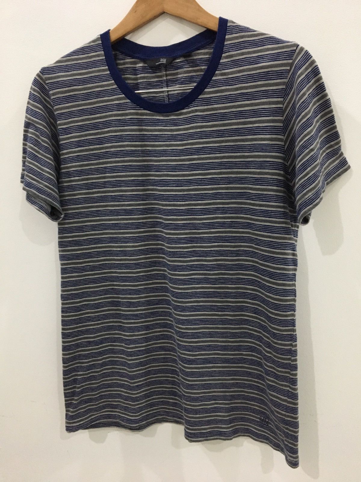 Jun Takahashi UNDERCOVER x UNIQLO - STRIPE BLUE GREEN SHORT SLEEVE TEE Size US S / EU 44-46 / 1 - 2 Thumbnail