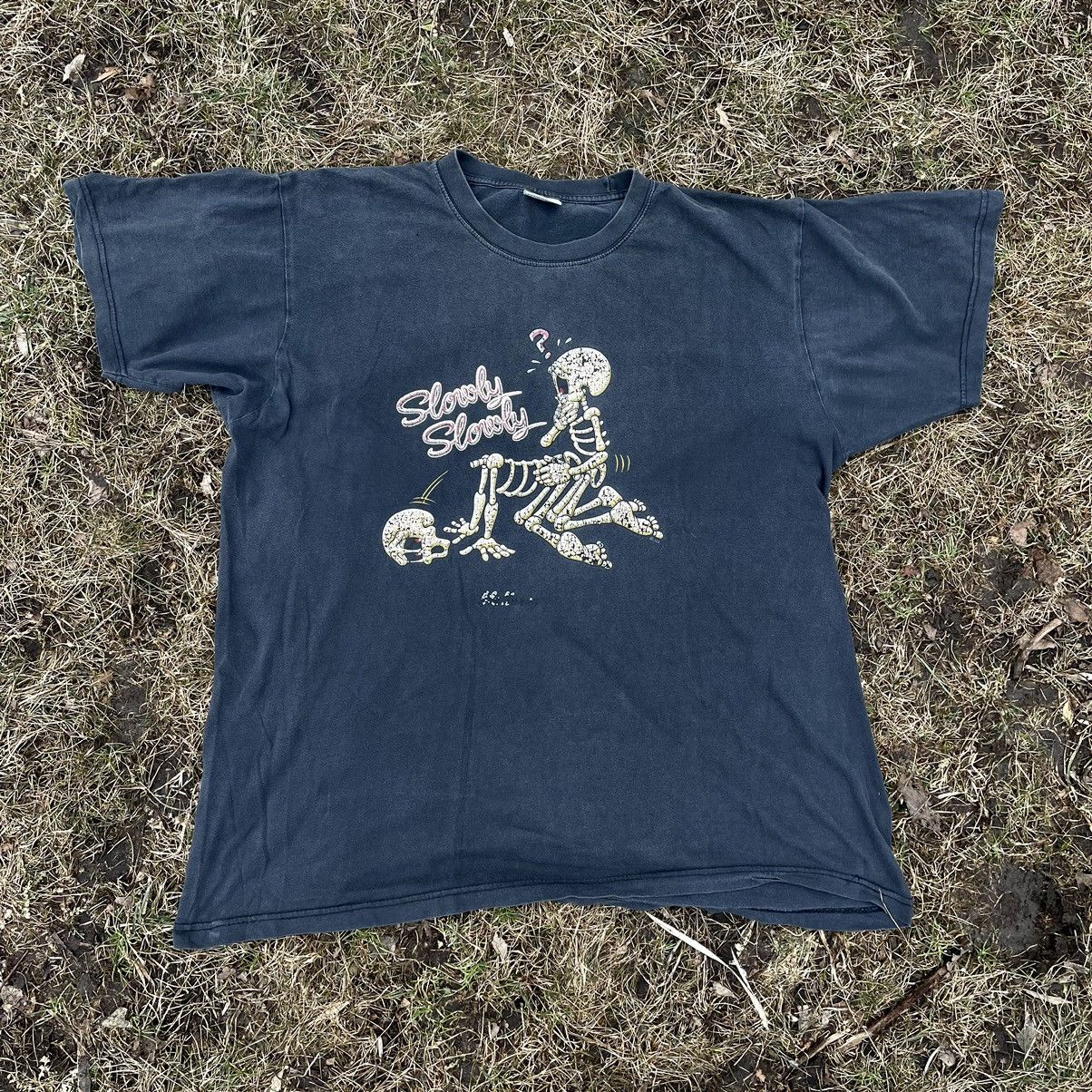 Vintage Vintage Y2K Sun Faded Graphic Tee Black Cropped Opium XL Size US XL / EU 56 / 4 - 1 Thumbnail