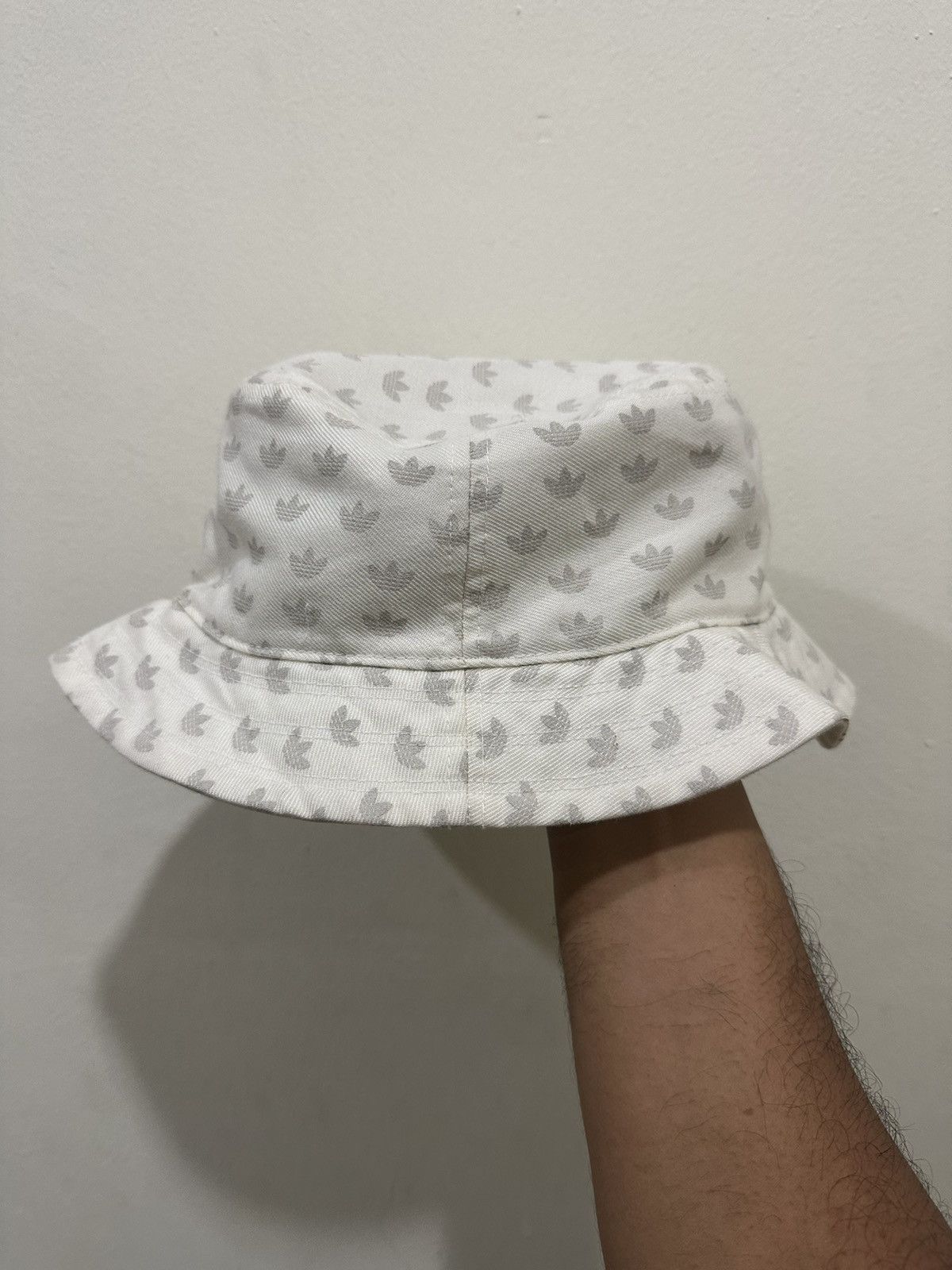Adidas 2 in 1 Adidas Trefoil Monogram Bucket Hat Size ONE SIZE - 1 Thumbnail