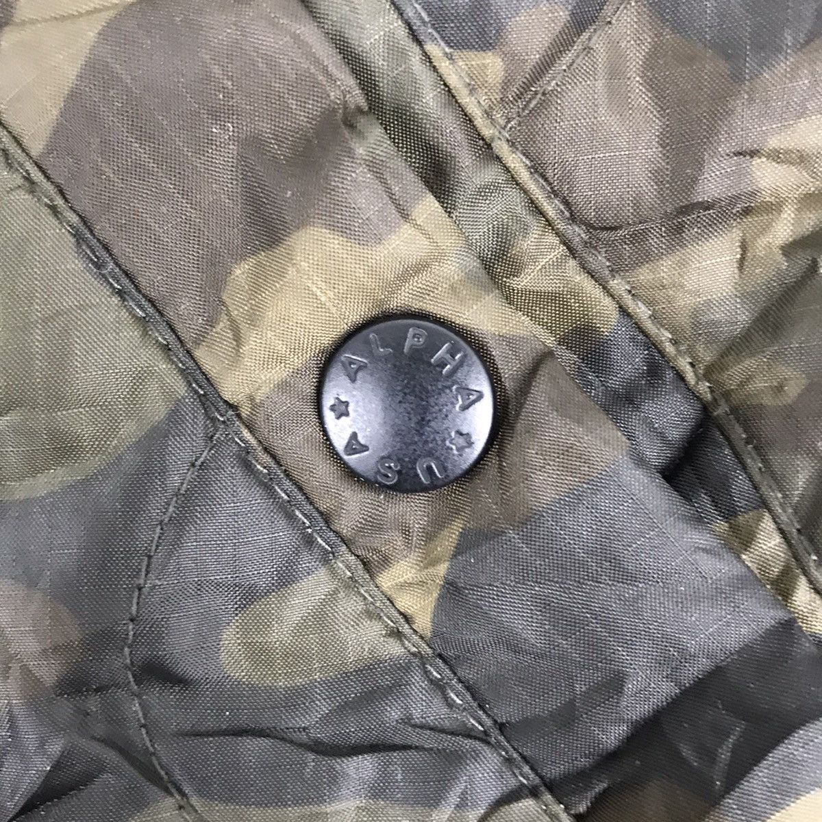 Alpha Industries Vintage Alpha Industries U.S Camouflage Bomber Jacket Size US M / EU 48-50 / 2 - 7 Thumbnail