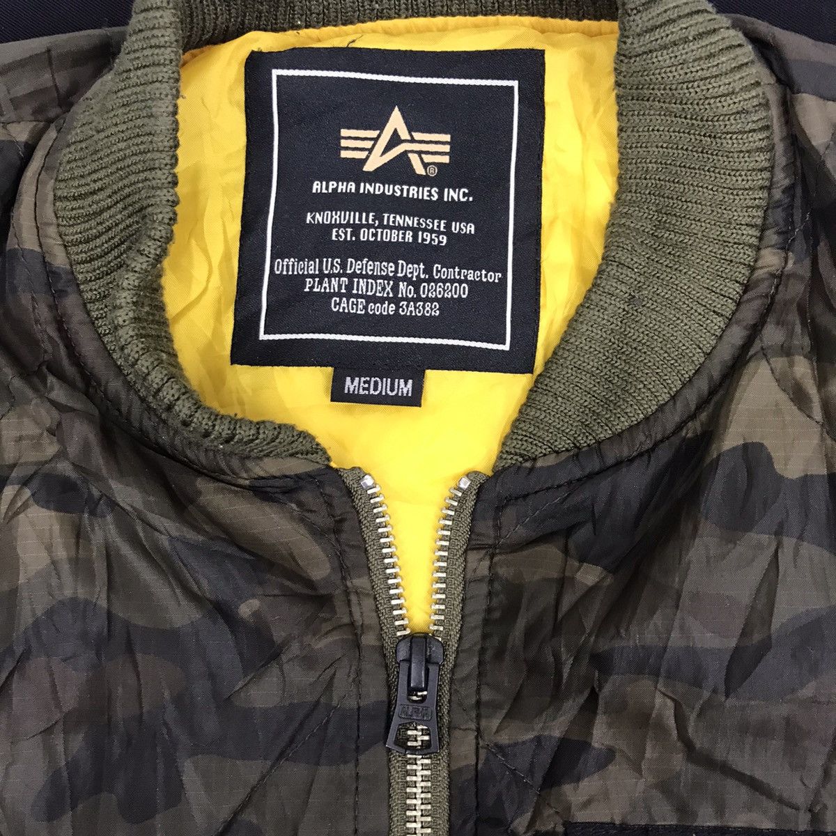 Alpha Industries Vintage Alpha Industries U.S Camouflage Bomber Jacket Size US M / EU 48-50 / 2 - 4 Thumbnail
