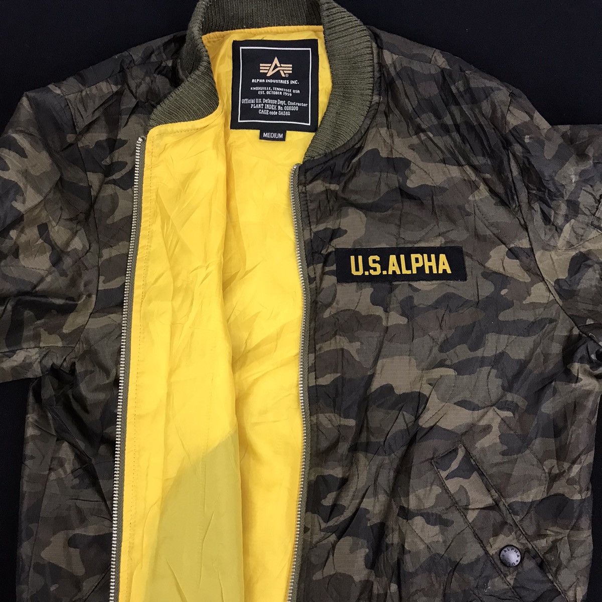 Alpha Industries Vintage Alpha Industries U.S Camouflage Bomber Jacket Size US M / EU 48-50 / 2 - 2 Thumbnail