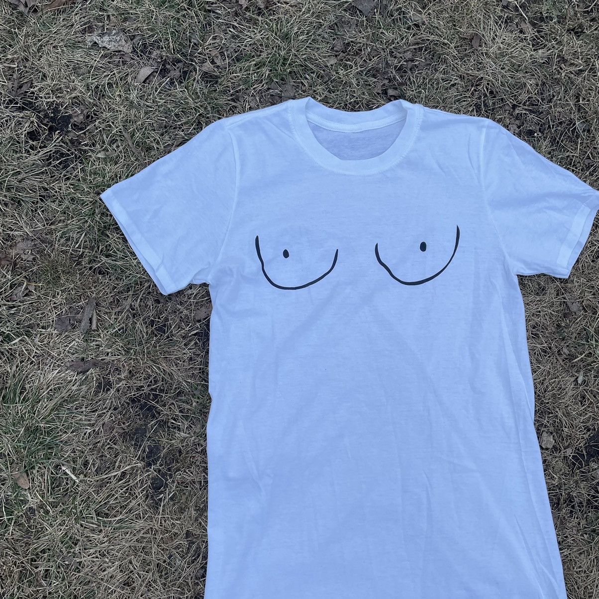 Vintage Vintage Y2K Graphic Tee Sun Faded Blue Oversized Grunge M Size US M / EU 48-50 / 2 - 3 Thumbnail