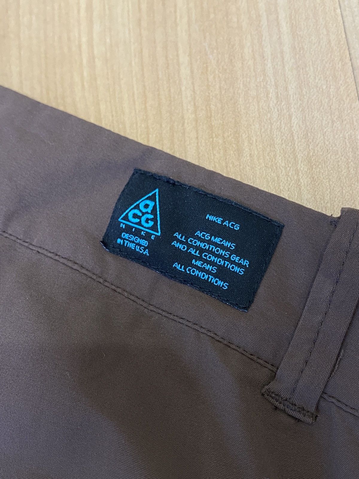 Nike ACG 00s Vintage Nike ACG Transformer Techwear Outdoor Pants Size 27" / US 4 / IT 40 - 8 Thumbnail