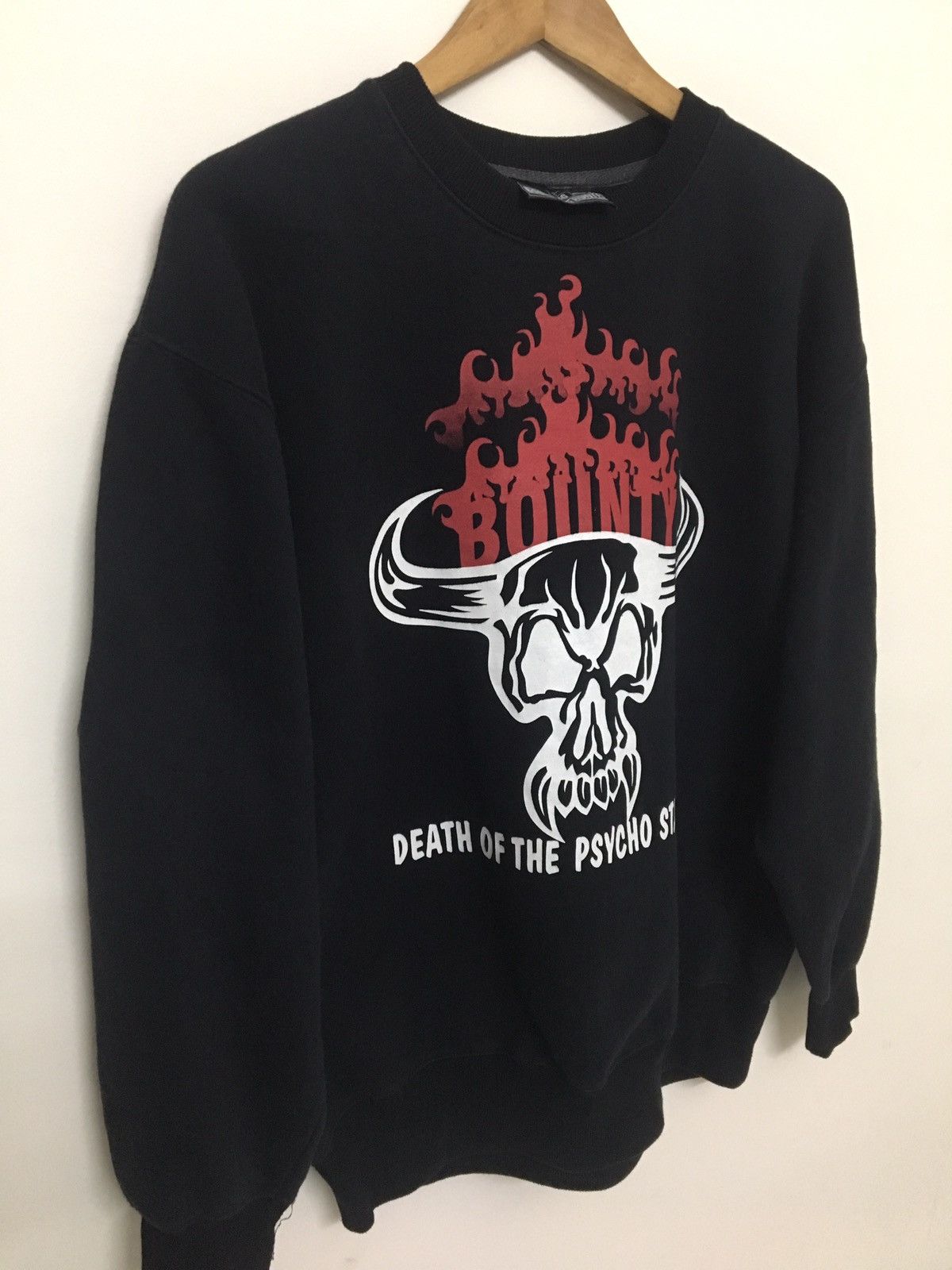 BOUNTY HUNTER - DEATH OF THE PSYCHO STALKER SWEATSHIRT