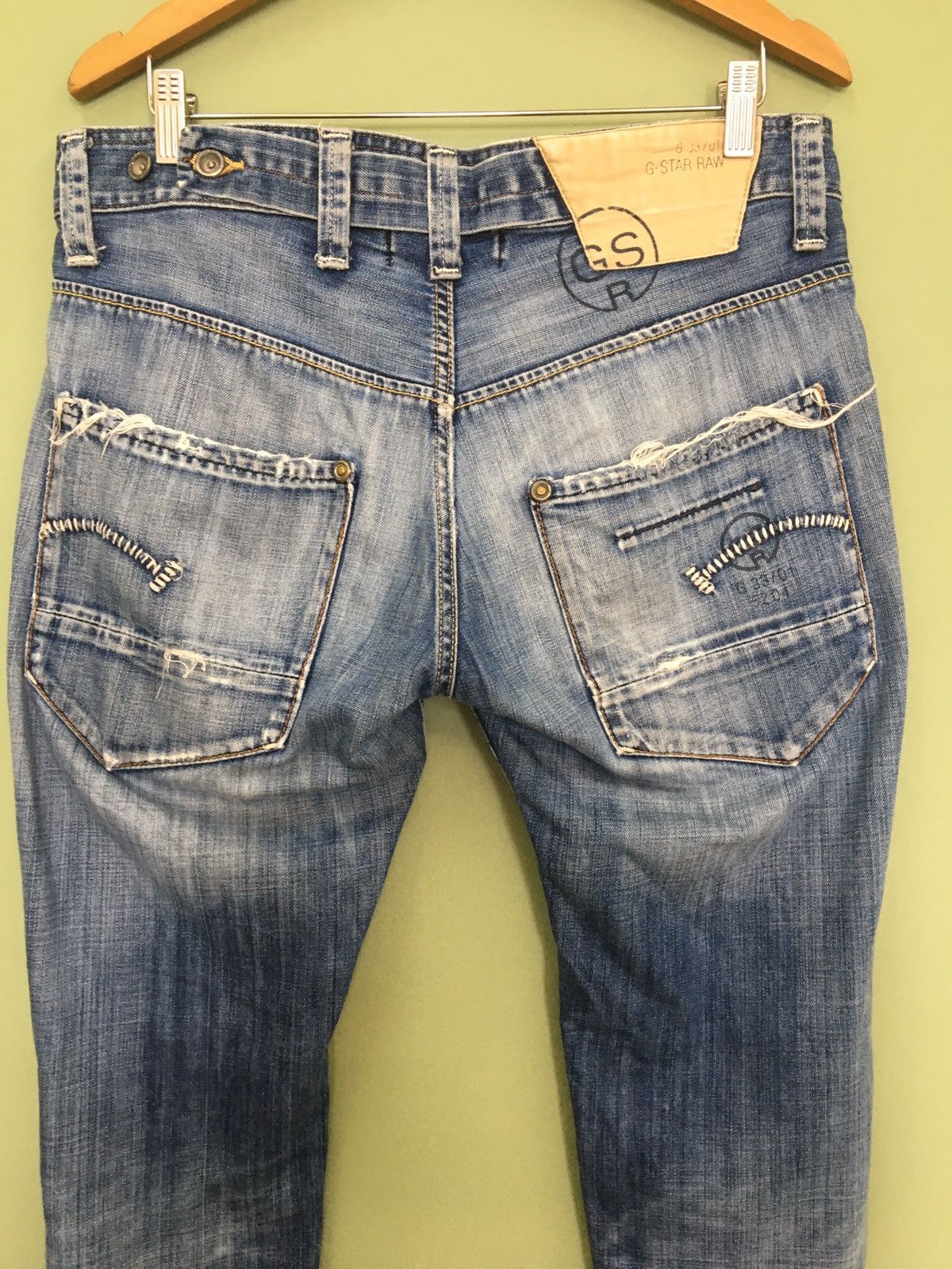 G-Star G-STAR RAW - RELAXED FIT DISTRESSED WASHED RIPPED JEANS Size US 33 - 1 Thumbnail